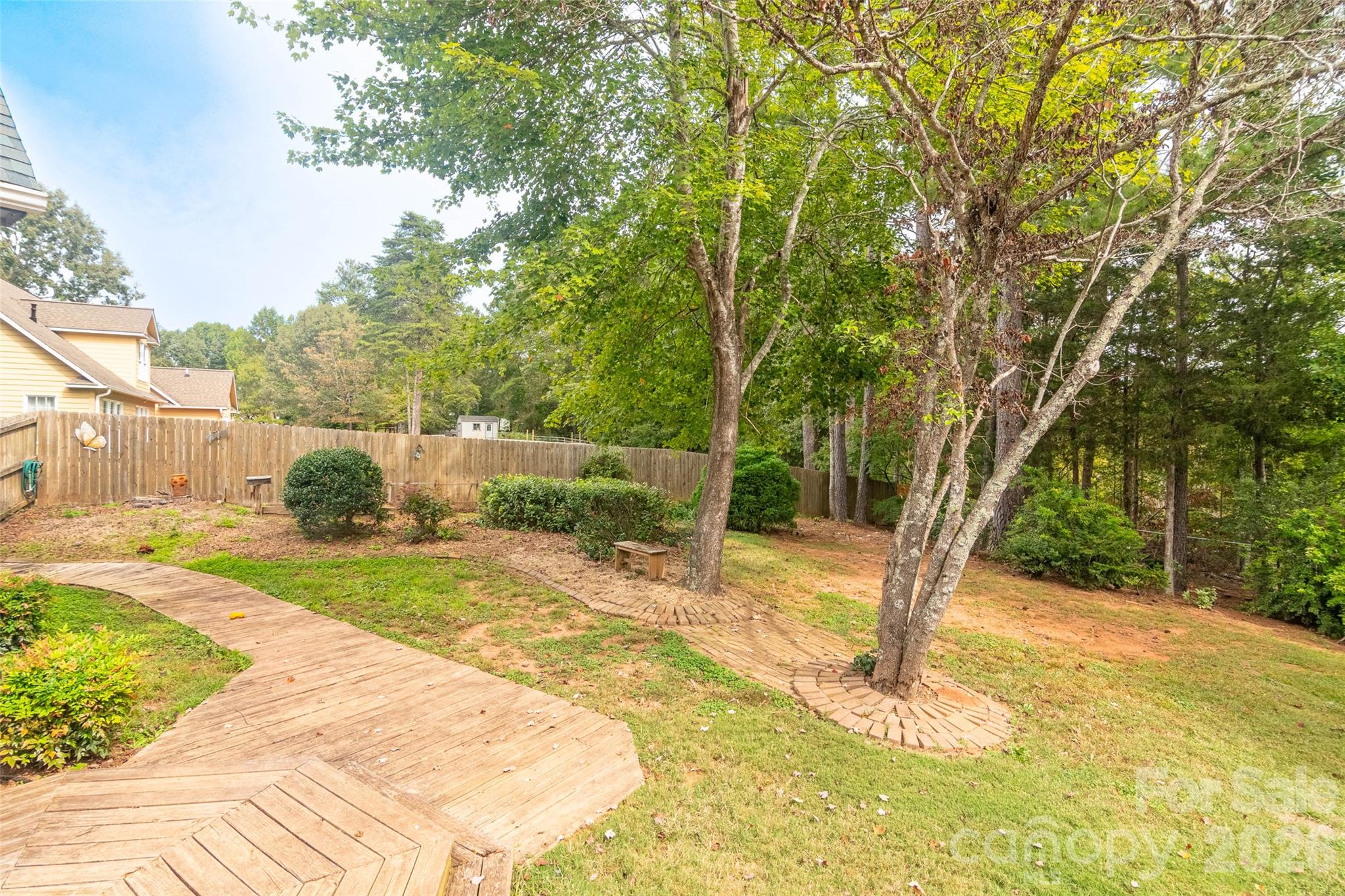 378 Chisholm Trail Property Photo 37