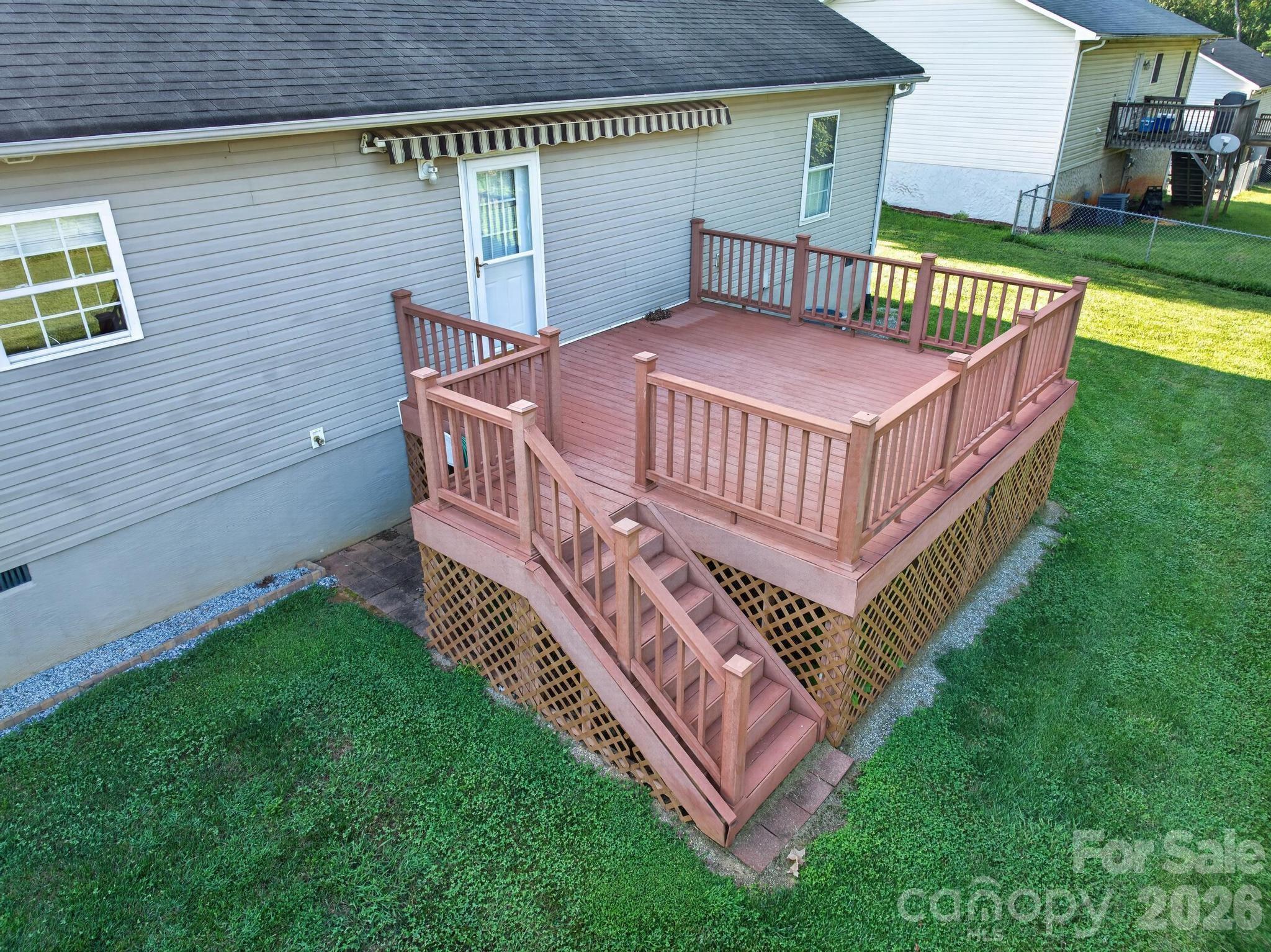 2305 Good Shepard Court Property Photo 9
