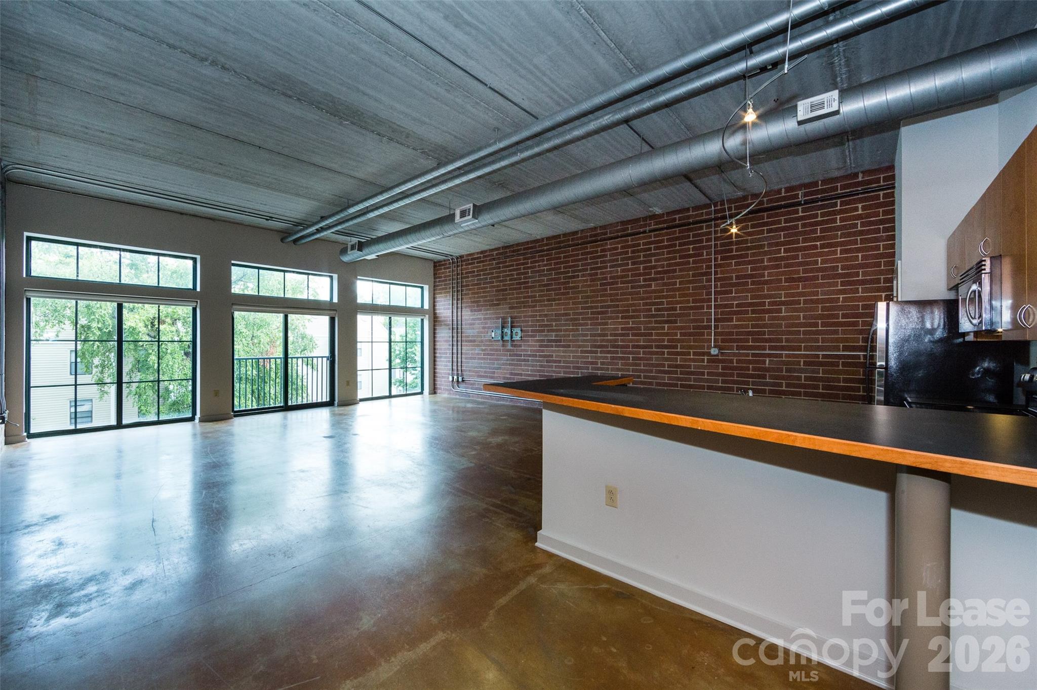 626 N Graham Street 308 Property Photo 4