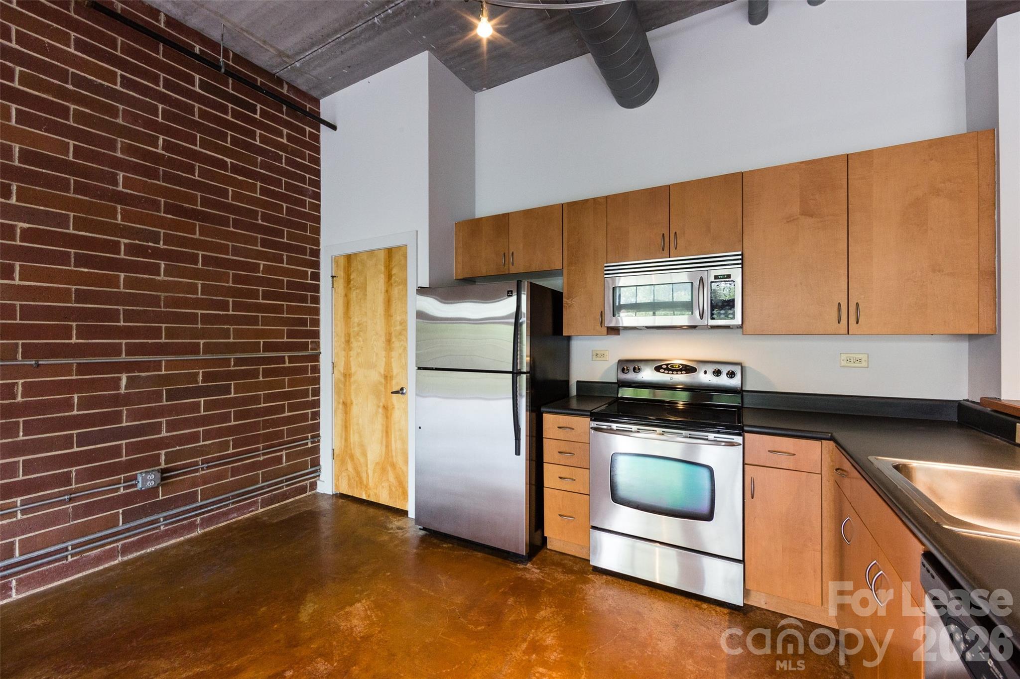 626 N Graham Street 308 Property Photo 8