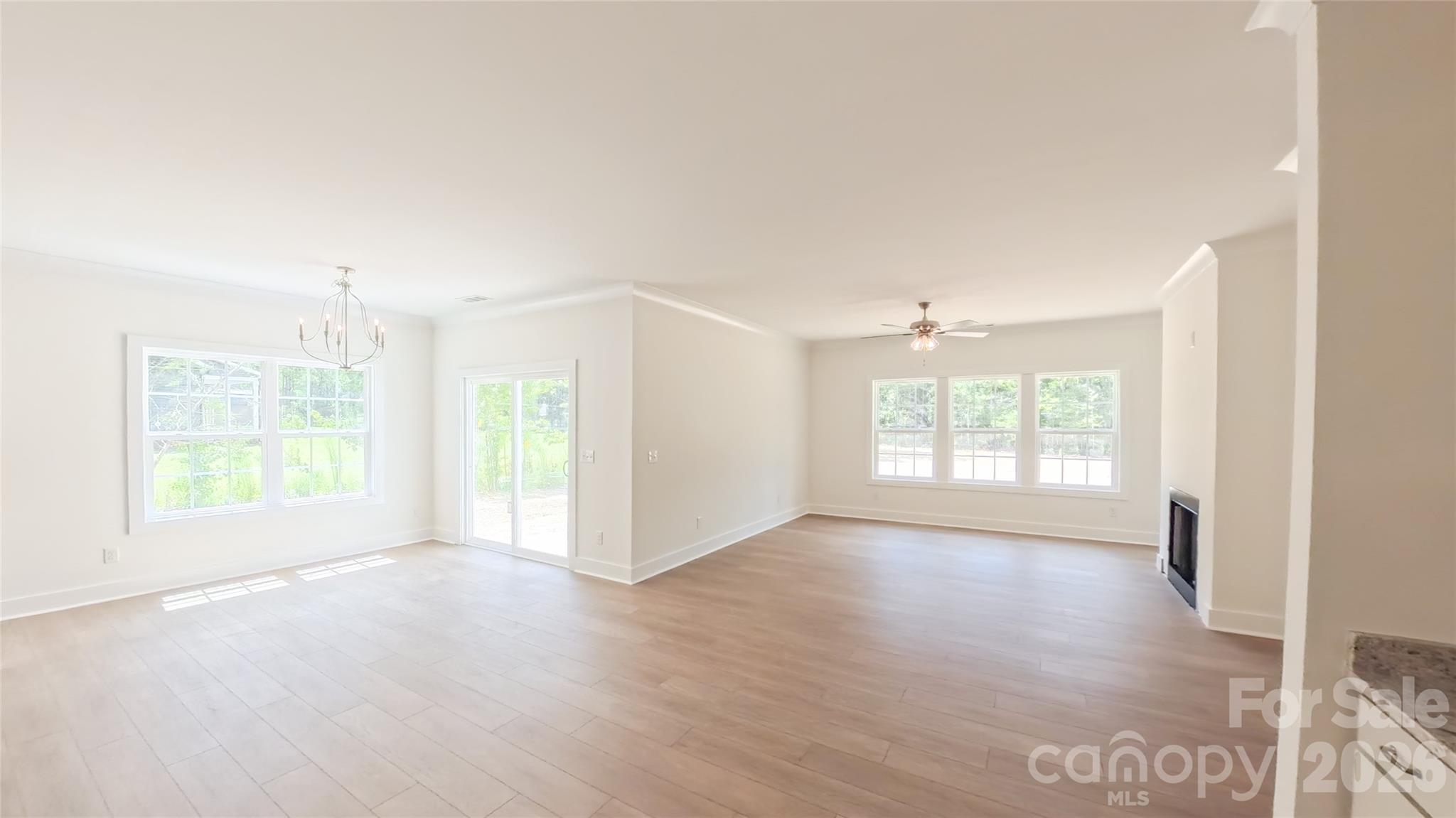 3111 Meadowcrest Drive Property Photo 21