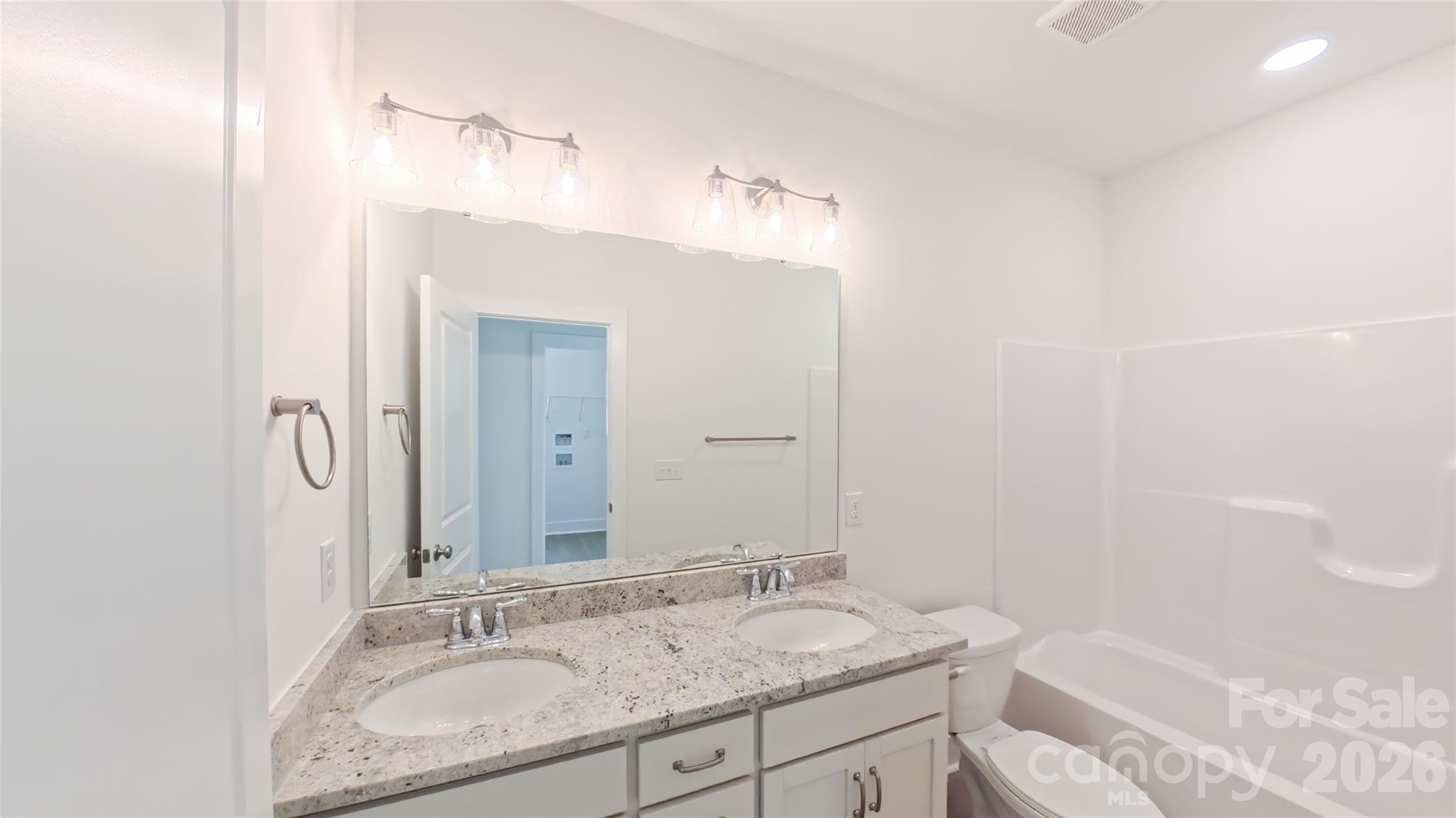 3111 Meadowcrest Drive Property Photo 22