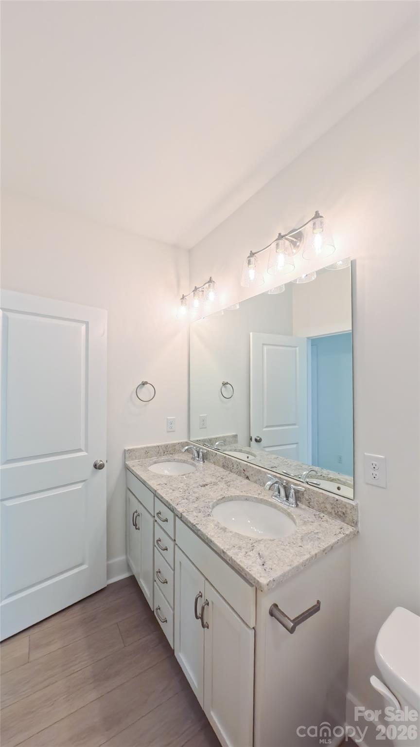 3111 Meadowcrest Drive Property Photo 24