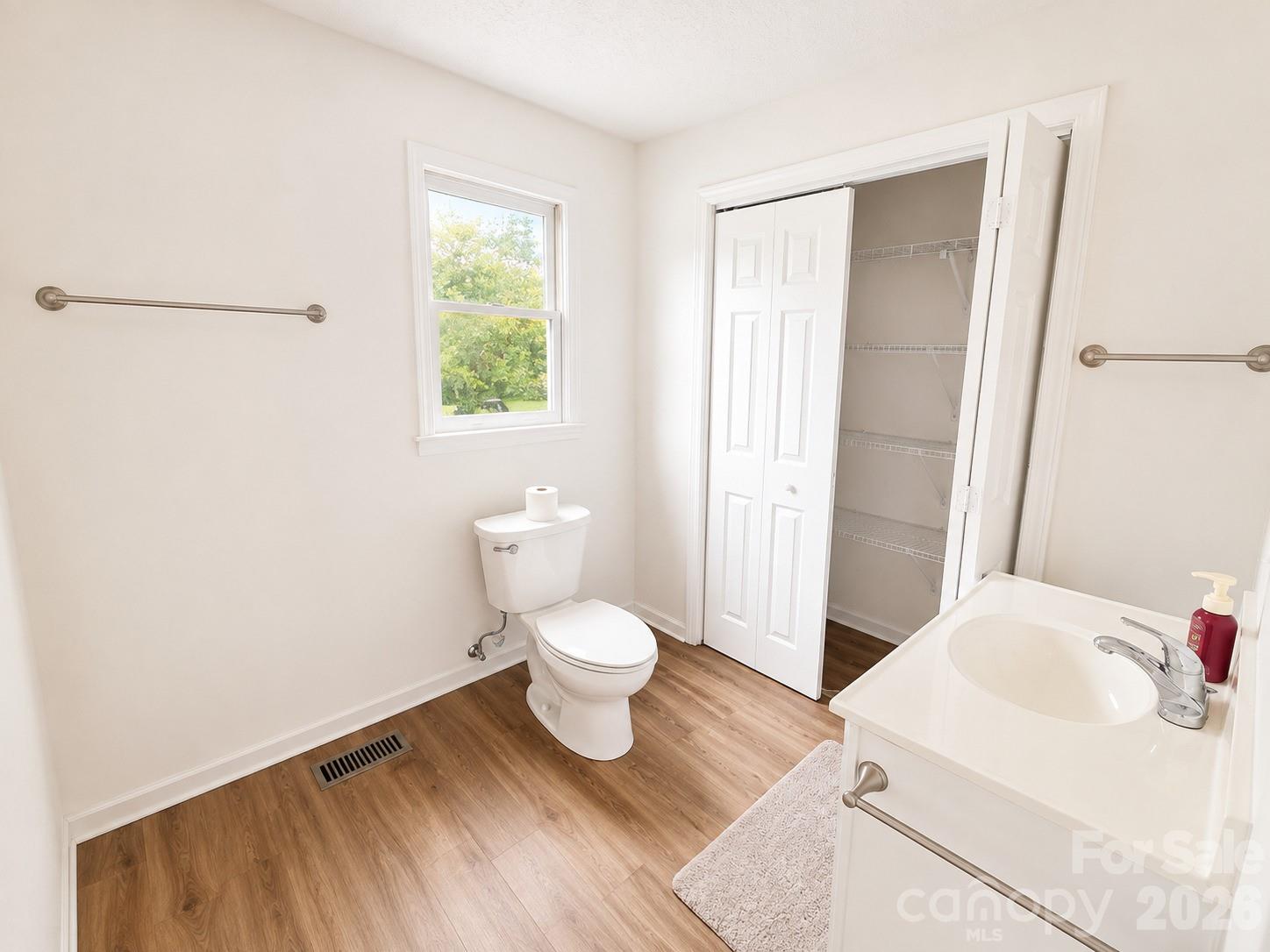 505 Addor Road Property Photo 13