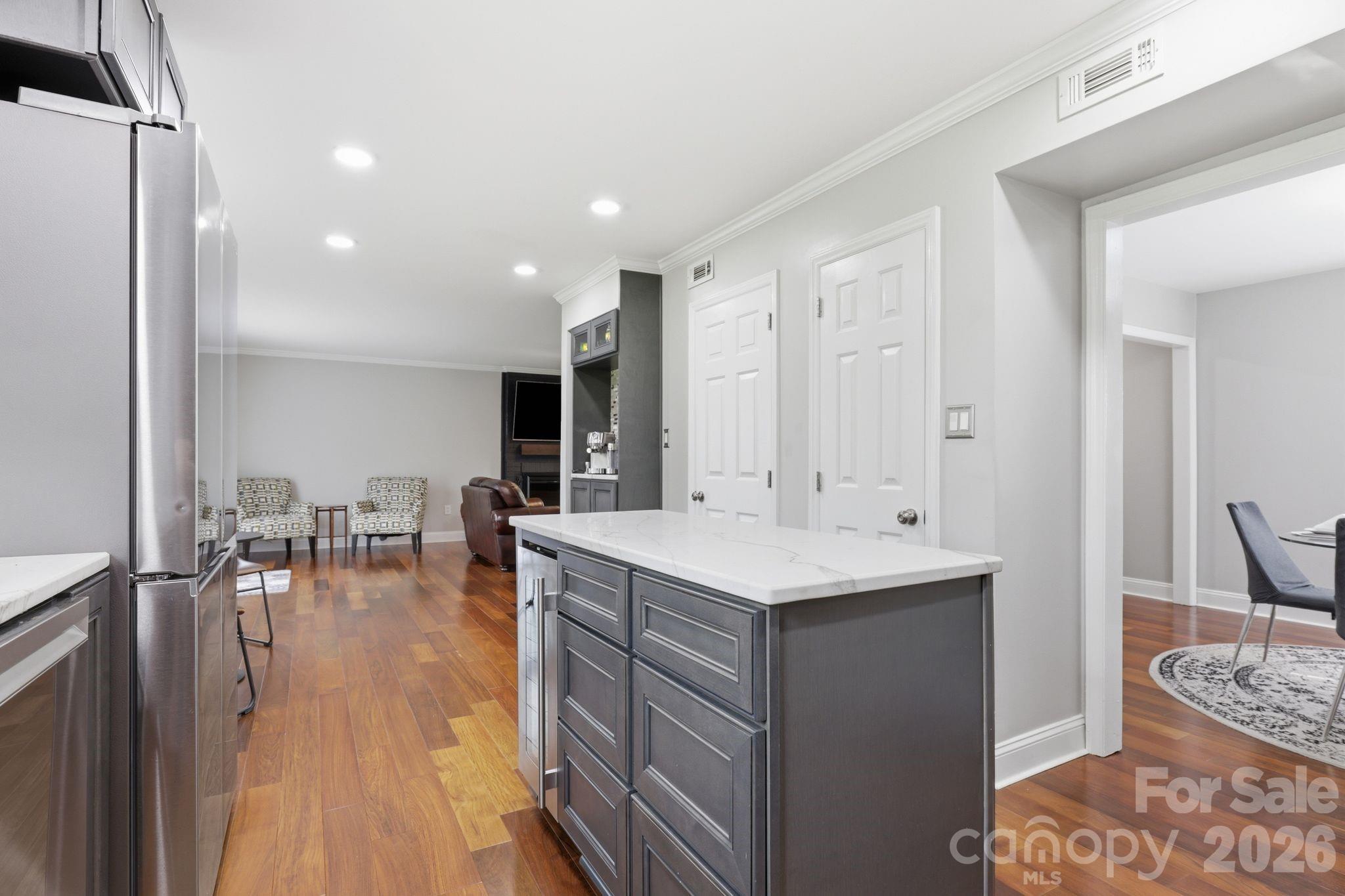 12200 Bay Tree Way Property Photo 12