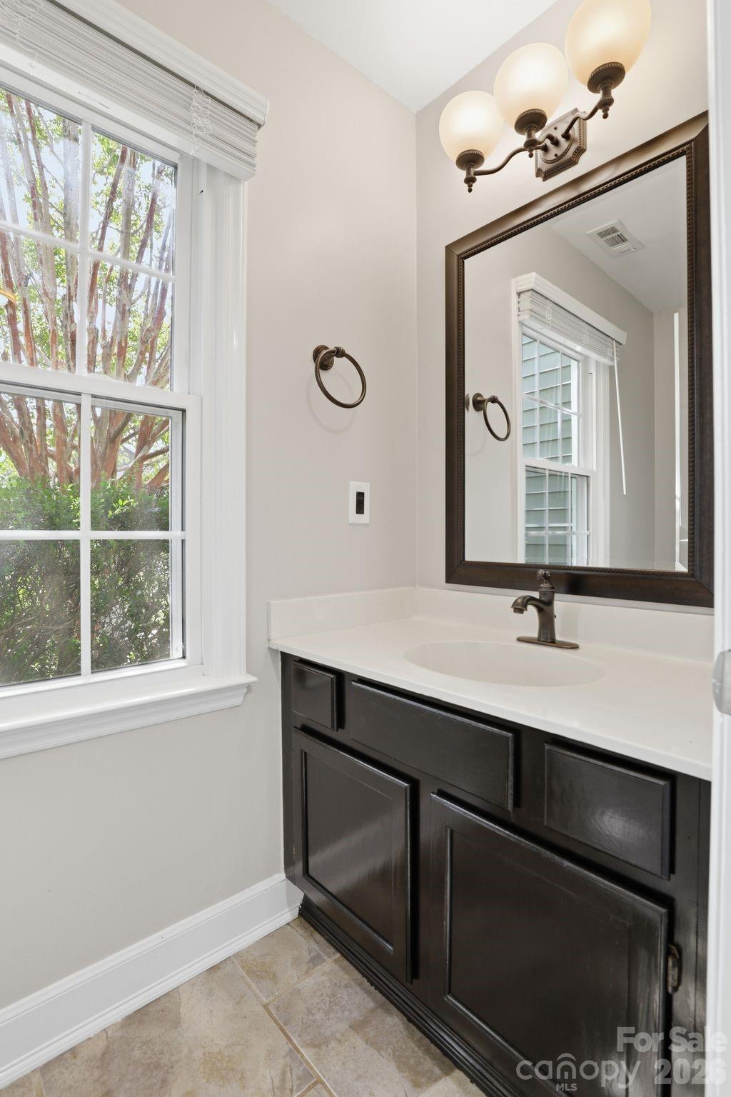 12200 Bay Tree Way Property Photo 14