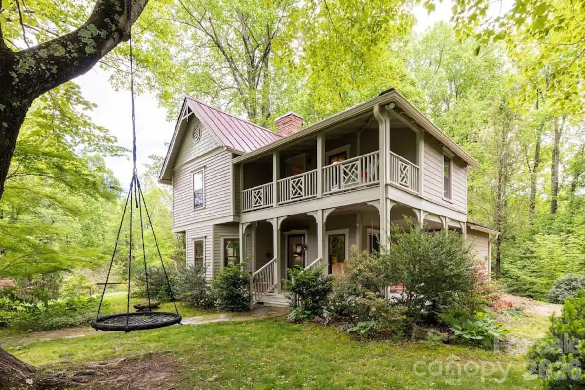 520 Esseola Street Property Photo 1