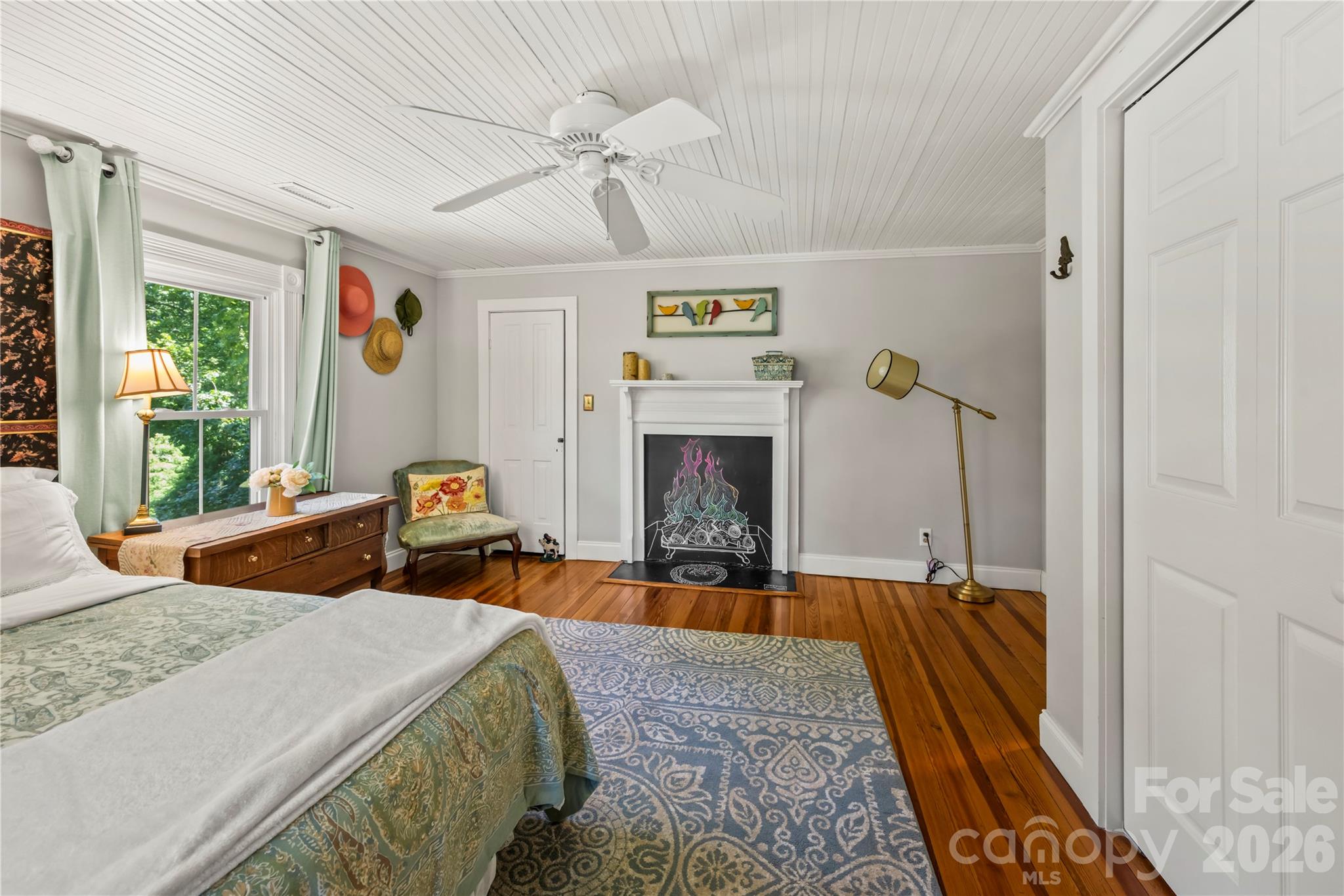 520 Esseola Street Property Photo 17