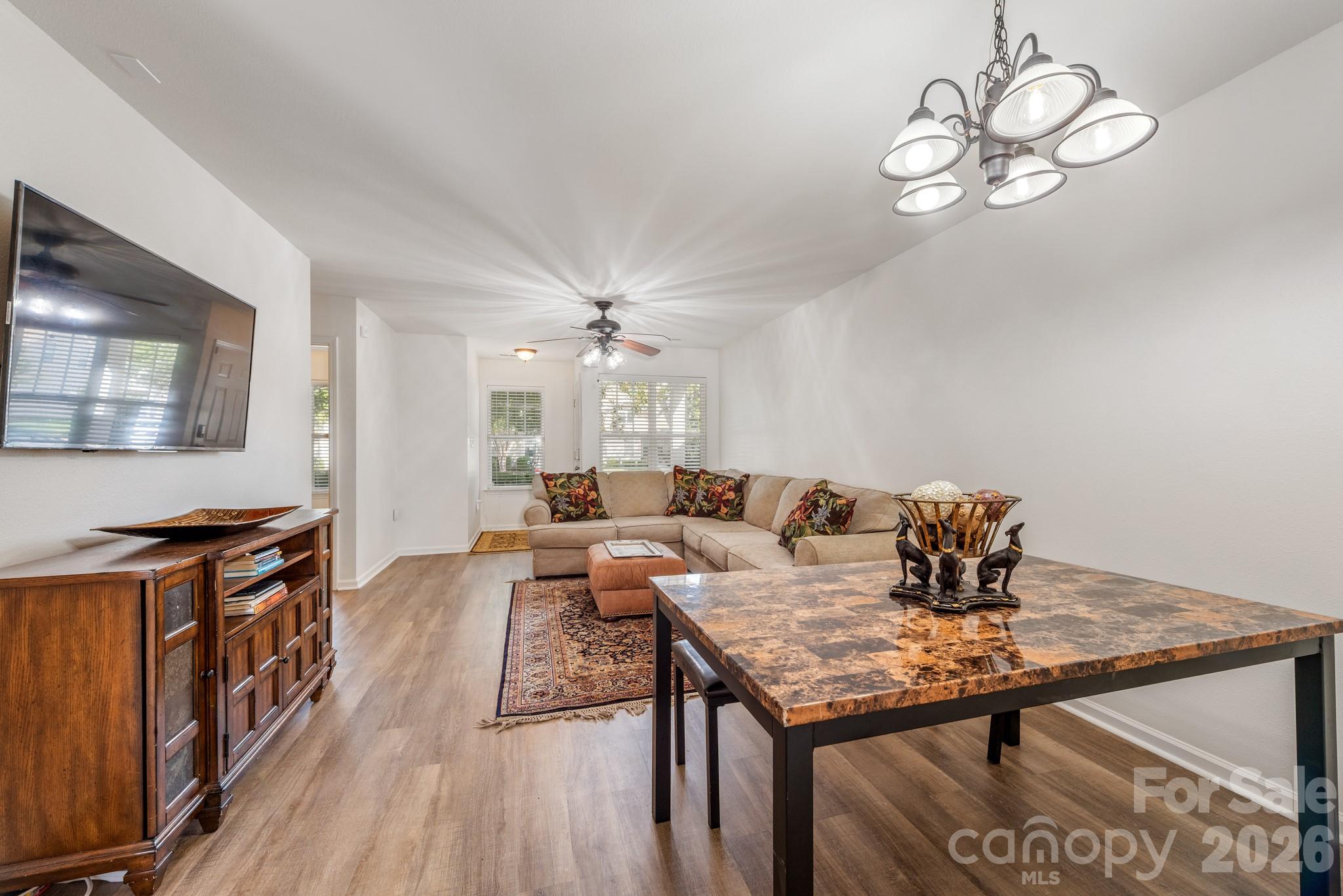 1423 Jasper Ridge Drive Property Photo 3