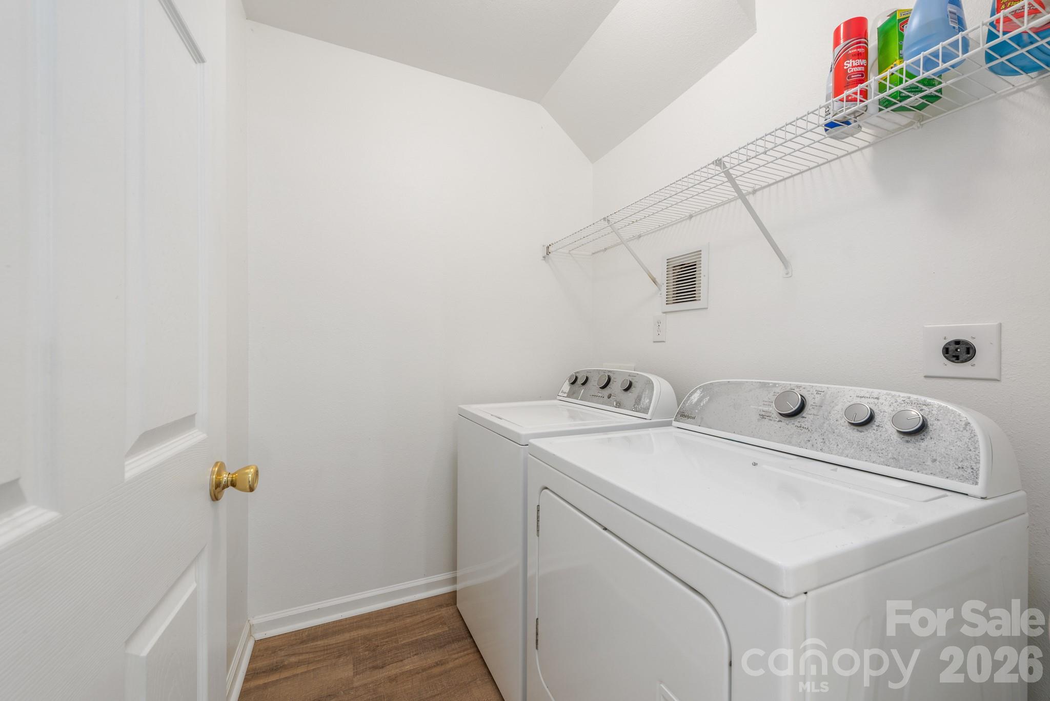 1423 Jasper Ridge Drive Property Photo 13