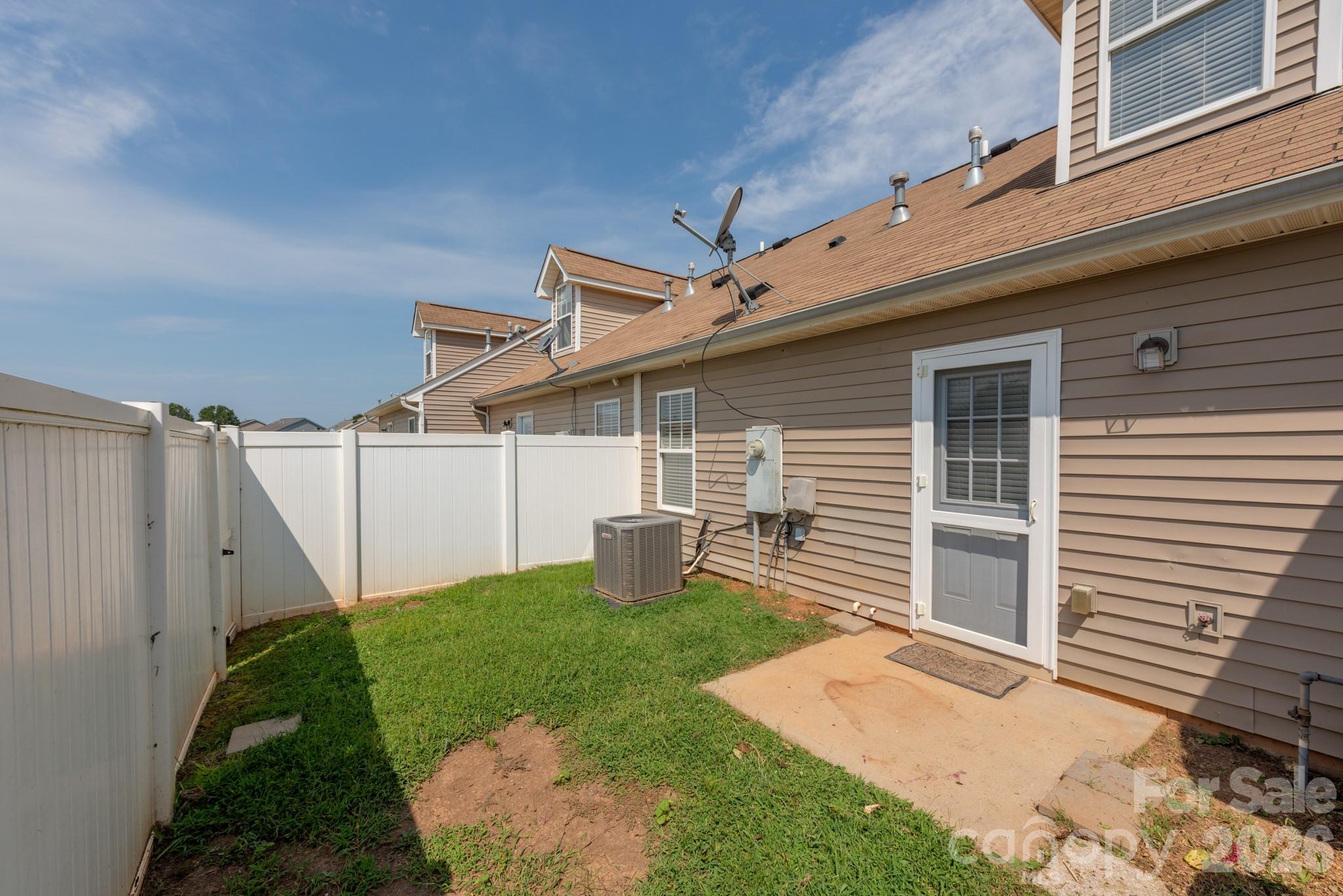 1423 Jasper Ridge Drive Property Photo 20