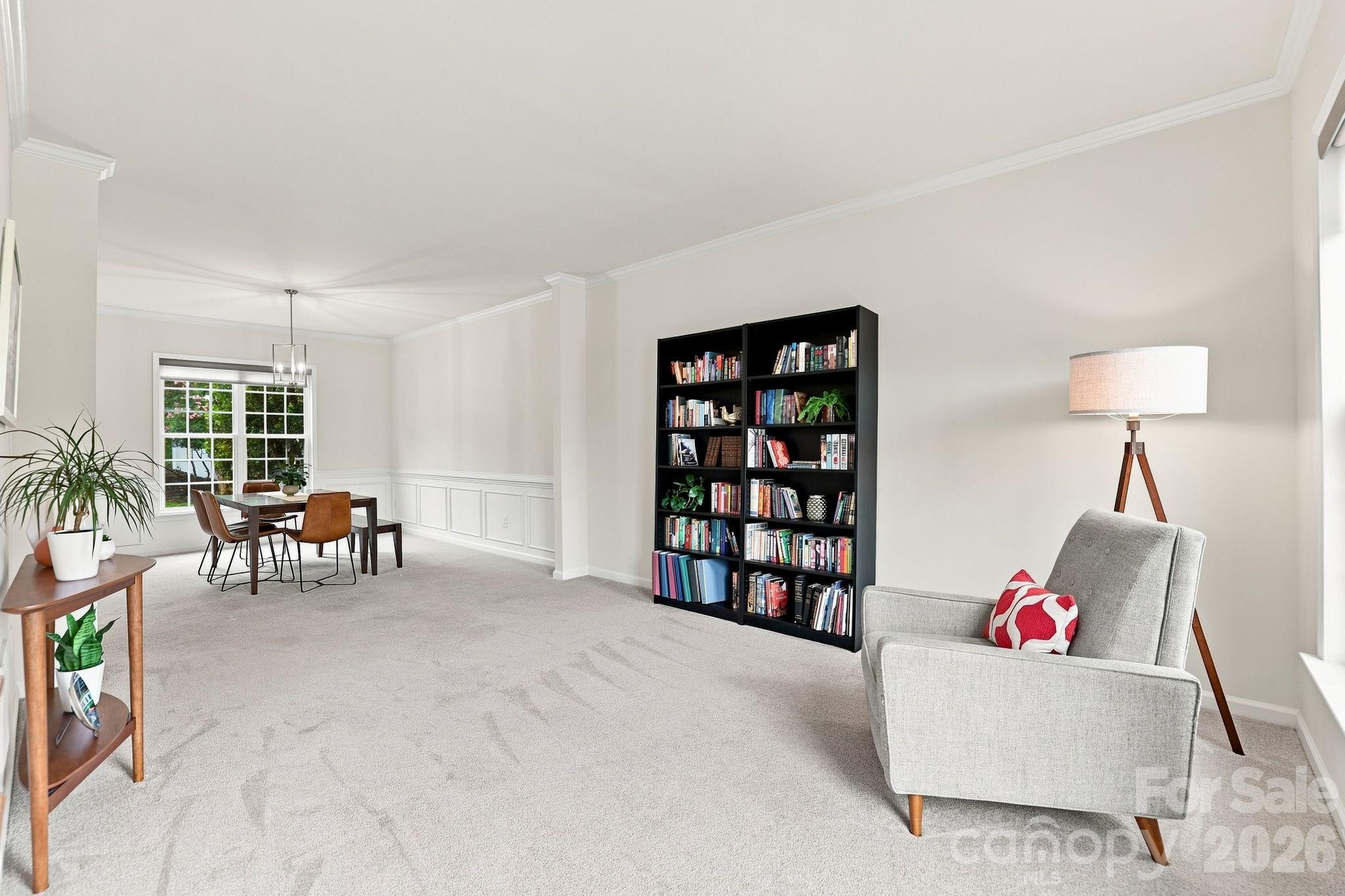 12415 Oakbriar Lane Property Photo 4
