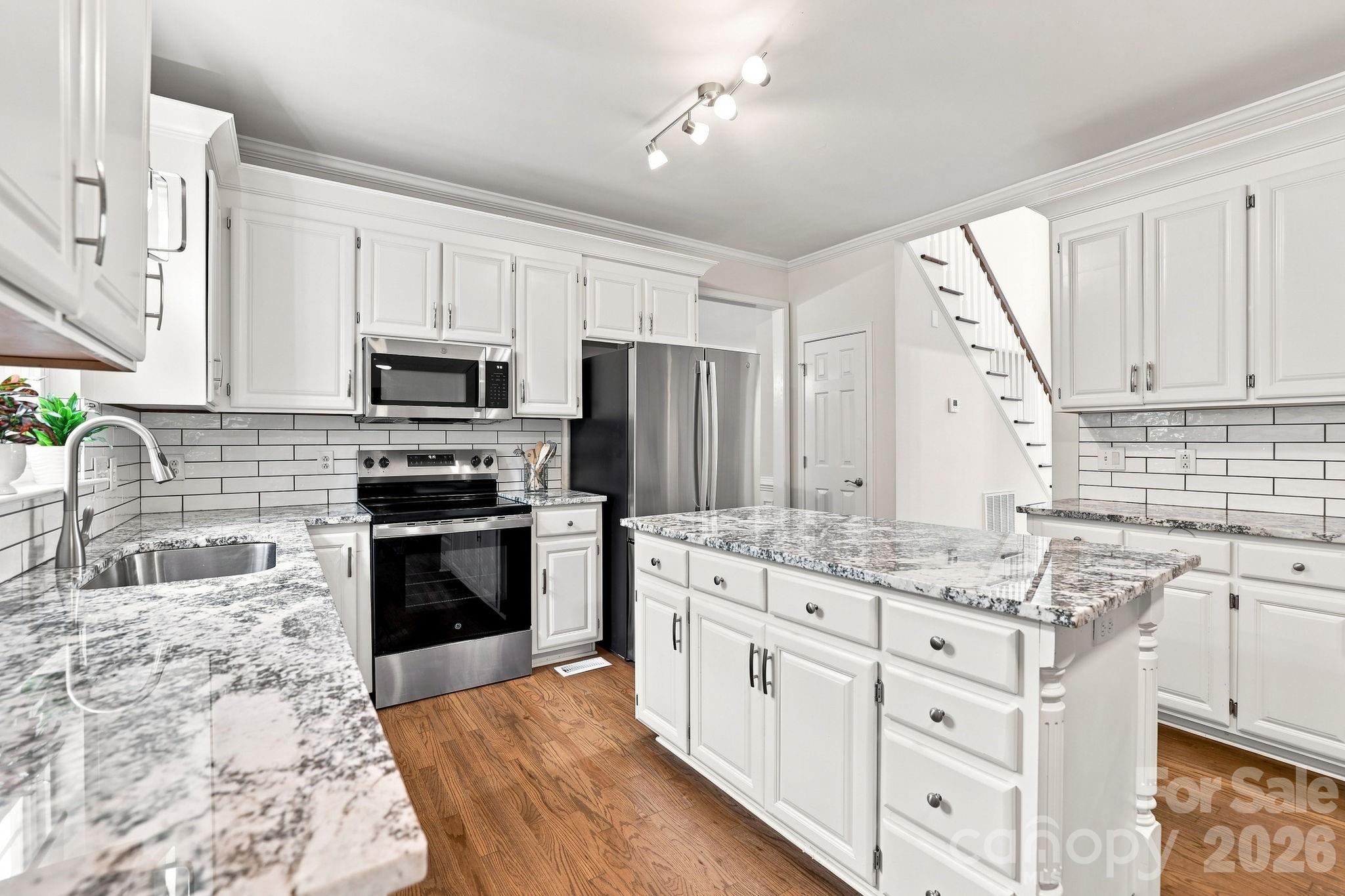 12415 Oakbriar Lane Property Photo 13