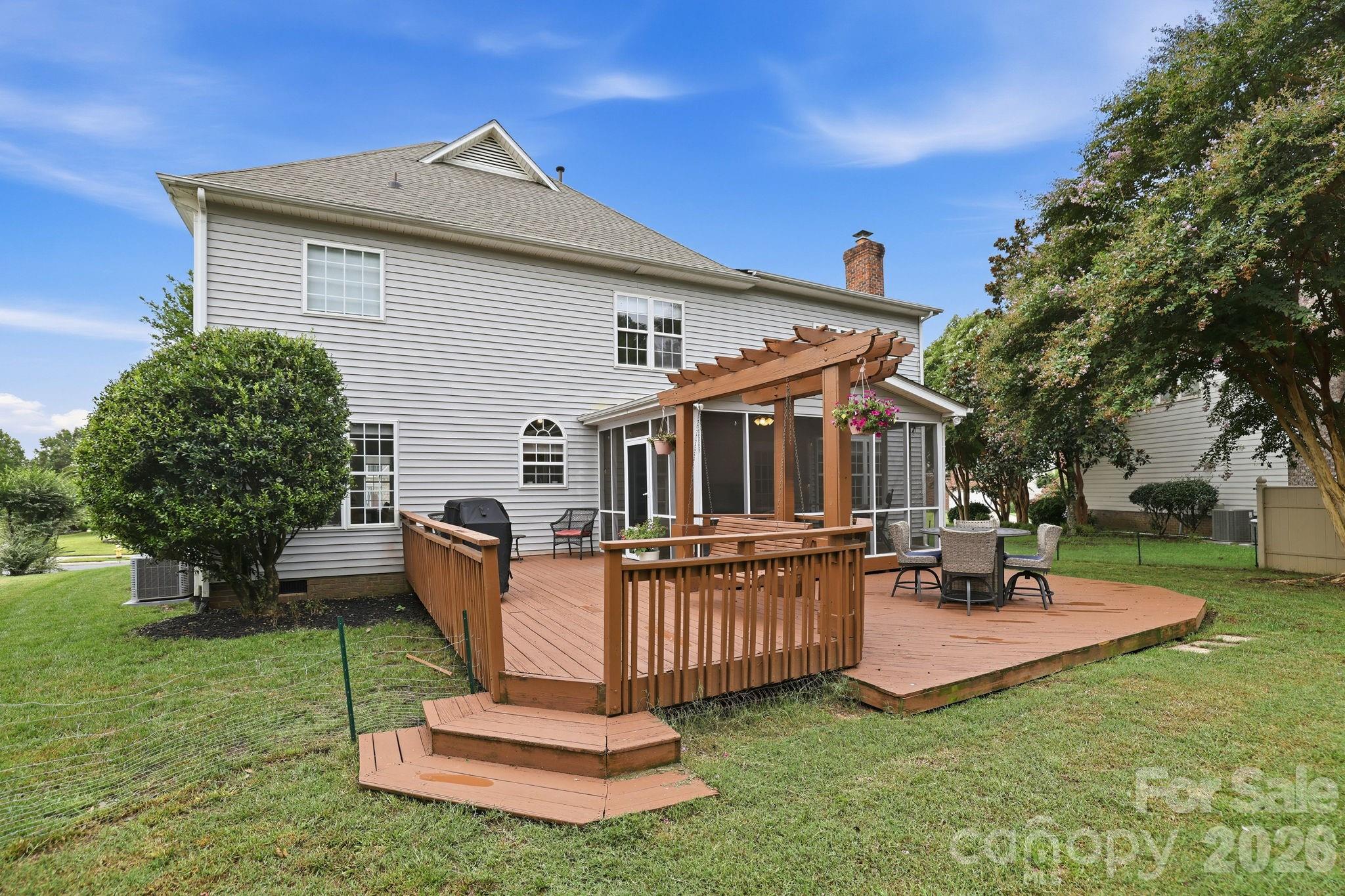 12415 Oakbriar Lane Property Photo 34