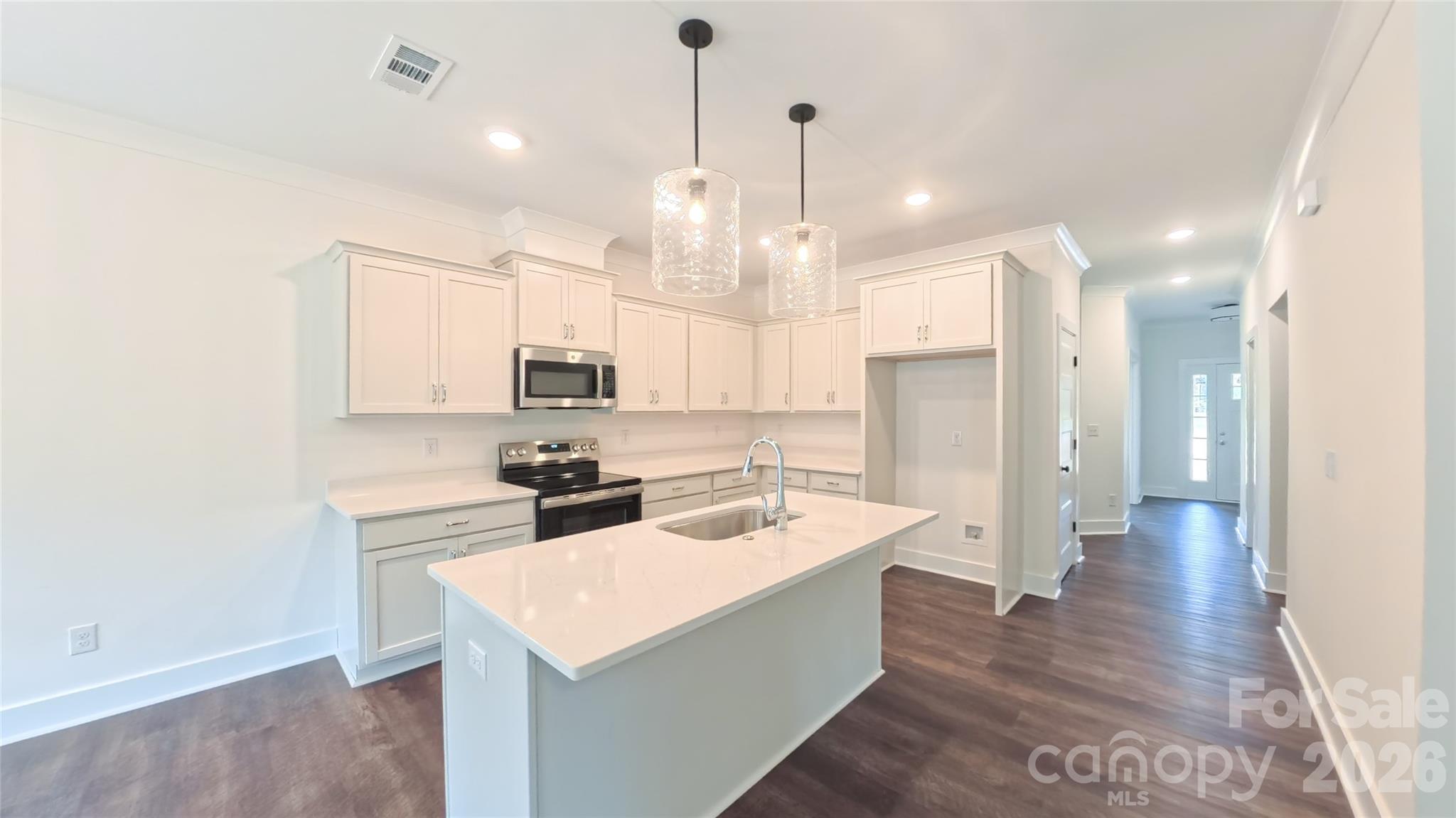3155 Meadowcrest Drive Property Photo 10
