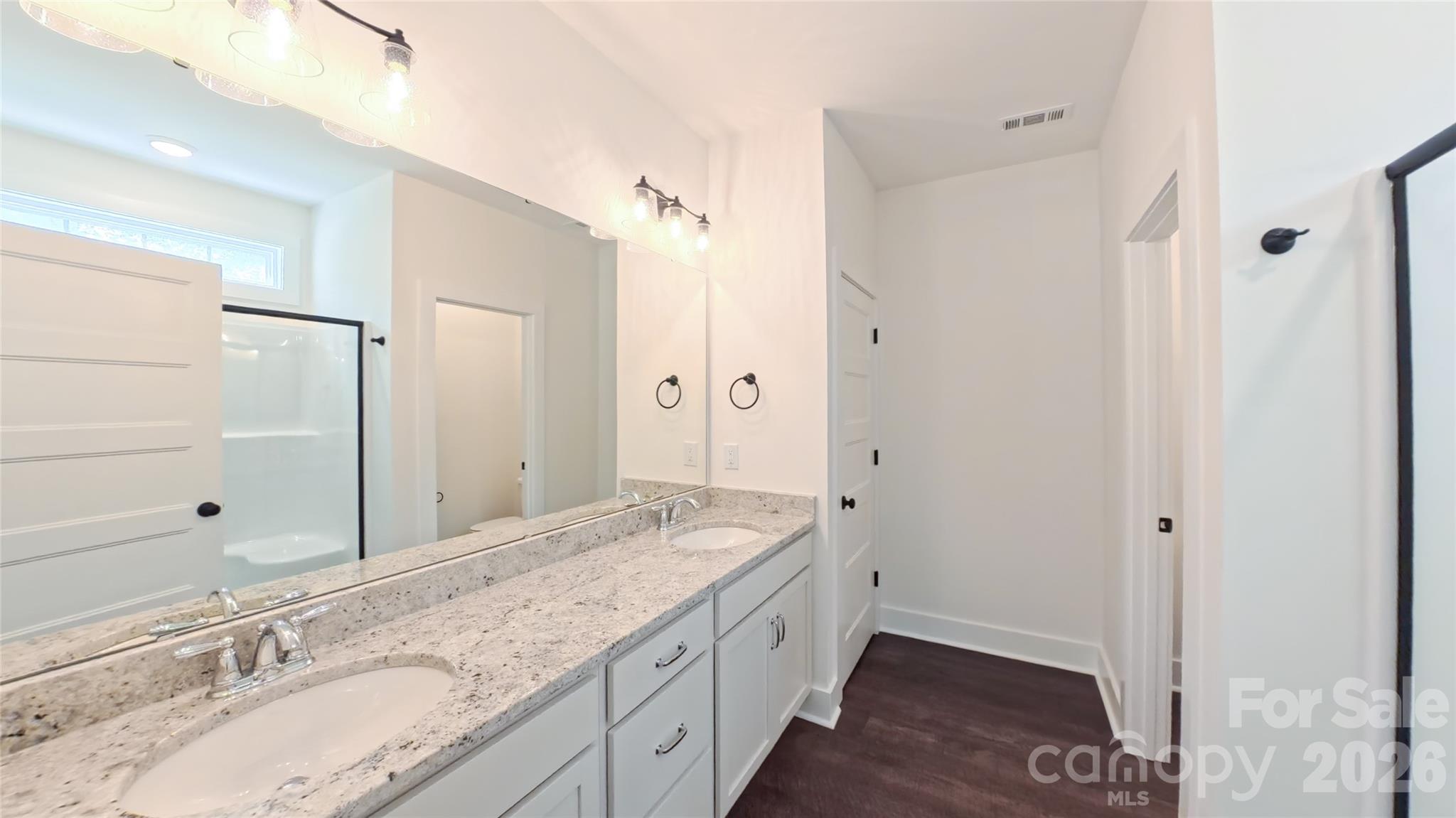 3155 Meadowcrest Drive Property Photo 18