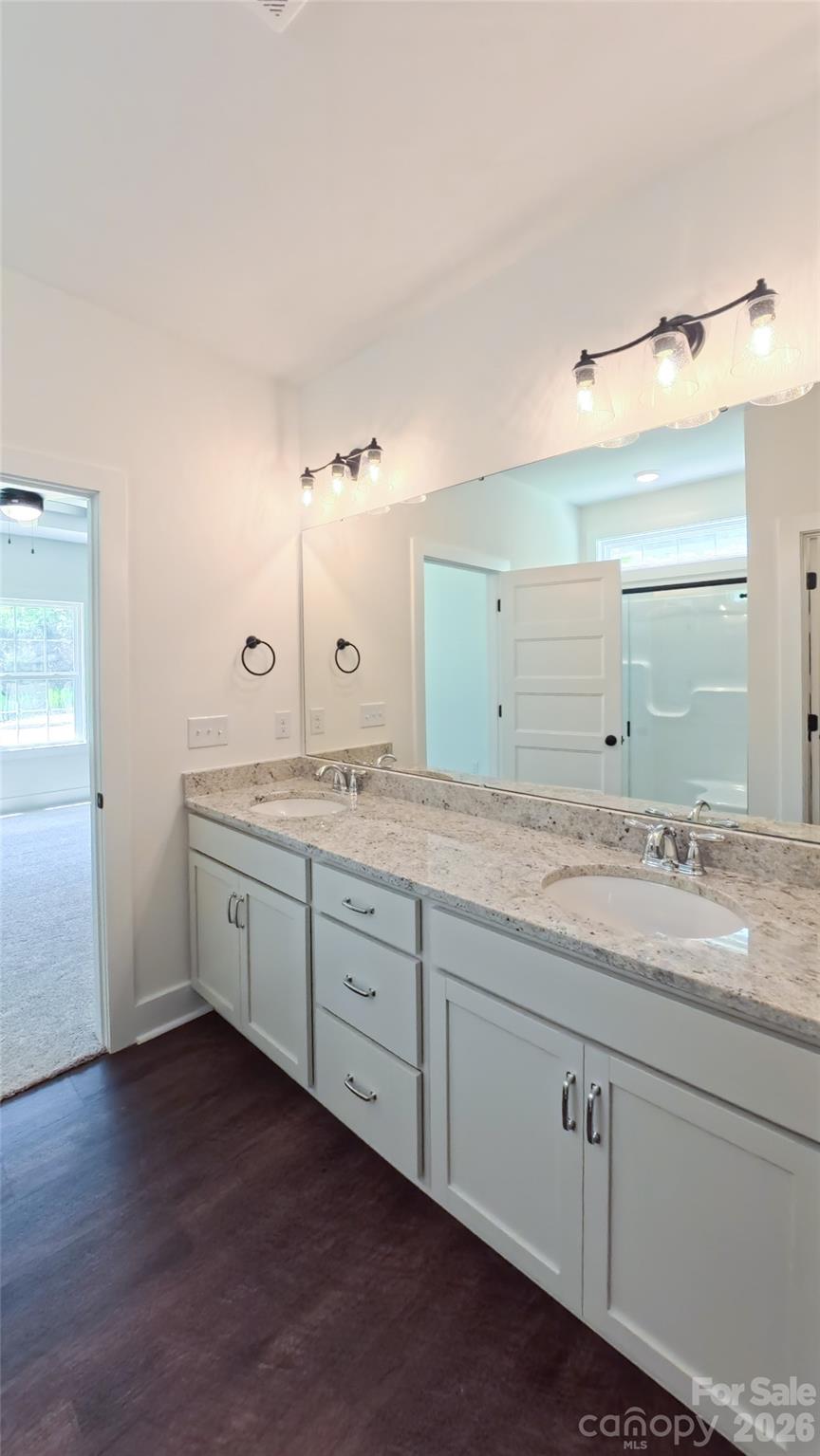 3155 Meadowcrest Drive Property Photo 21