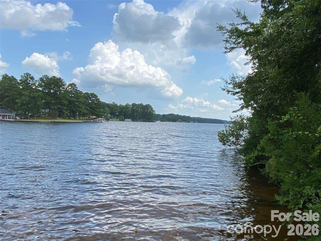 217 Sandy Point Lane 12 Property Photo 3