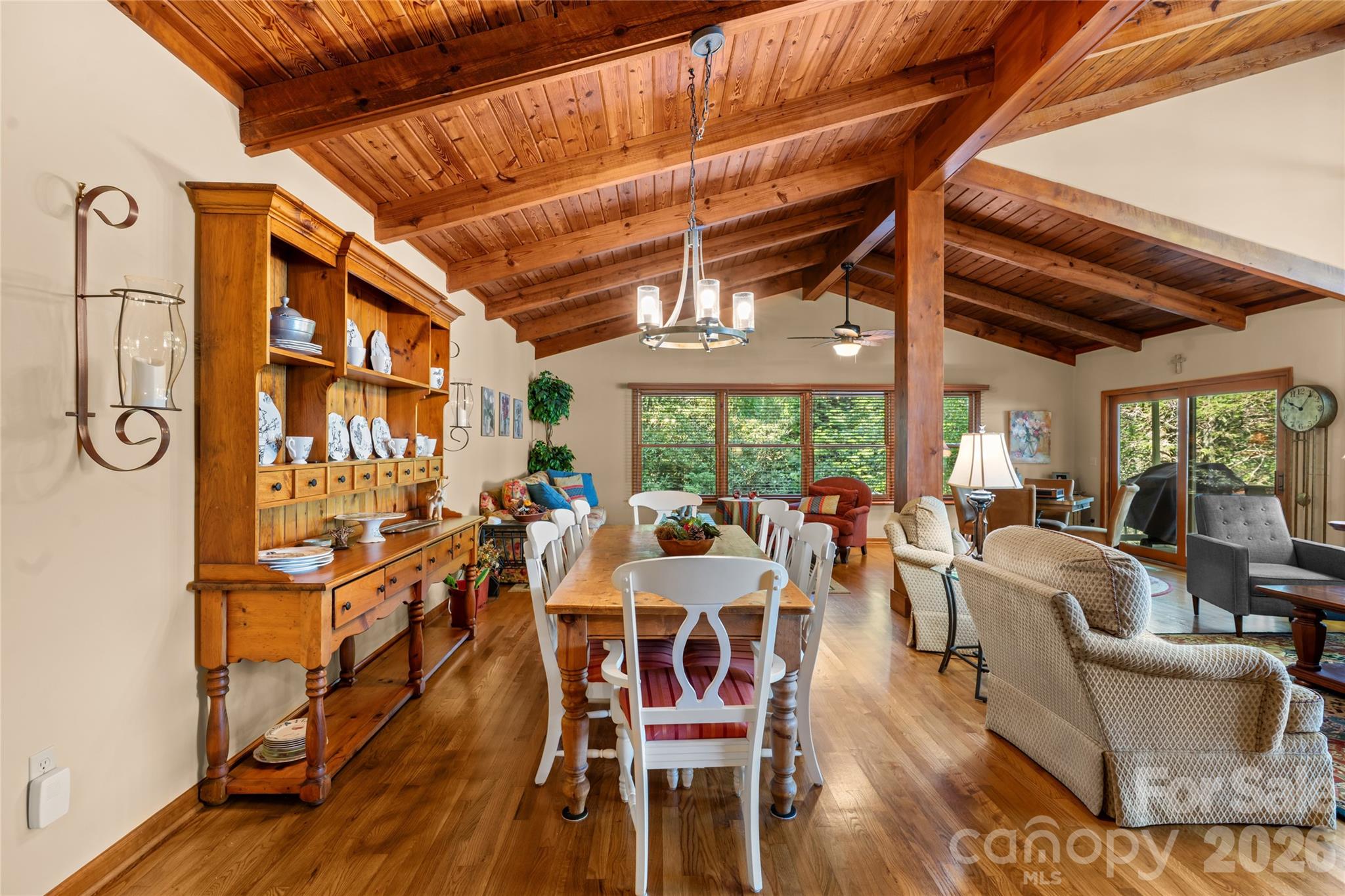 73 Lake Point Drive Property Photo 10
