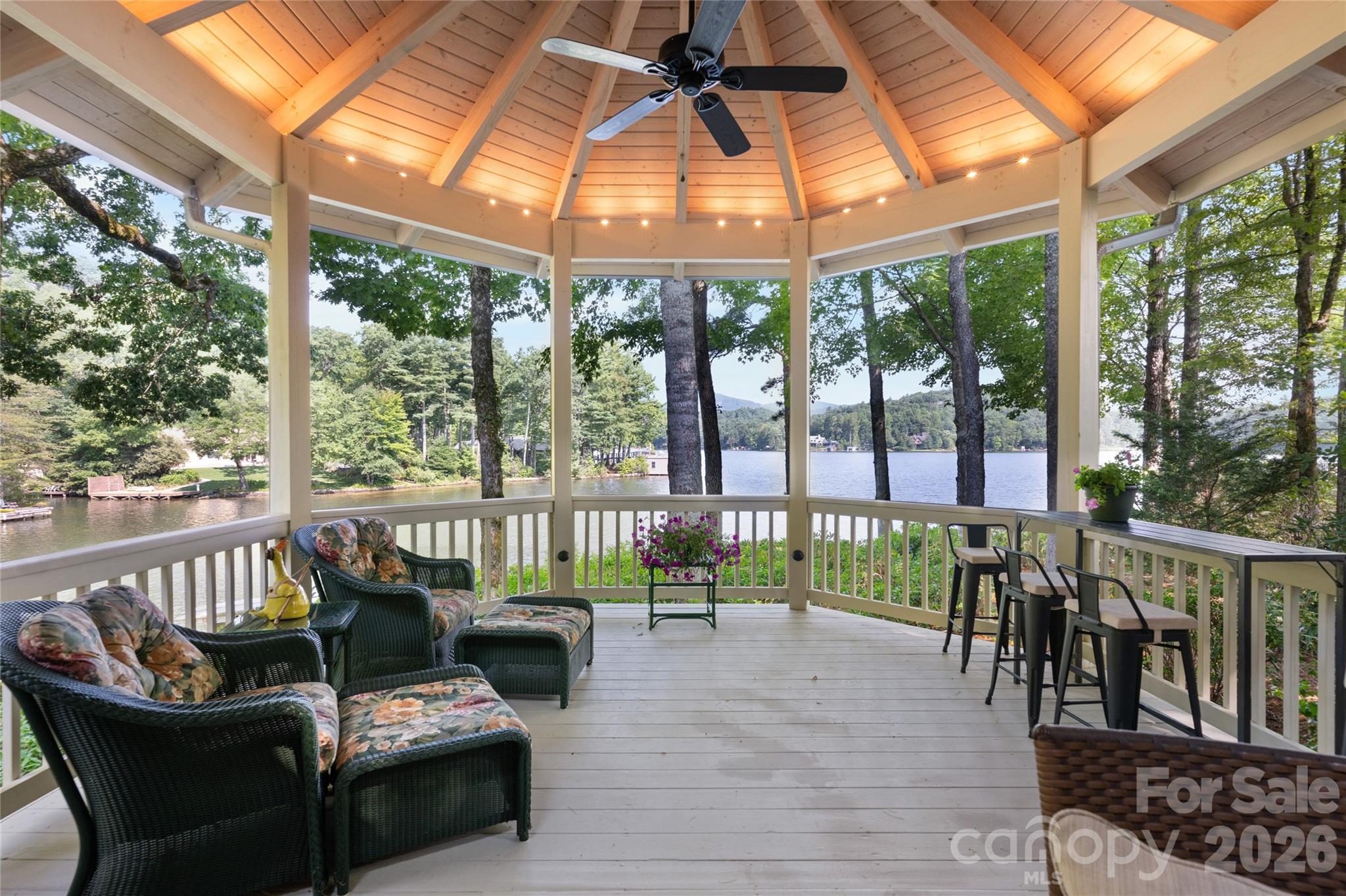 73 Lake Point Drive Property Photo 37