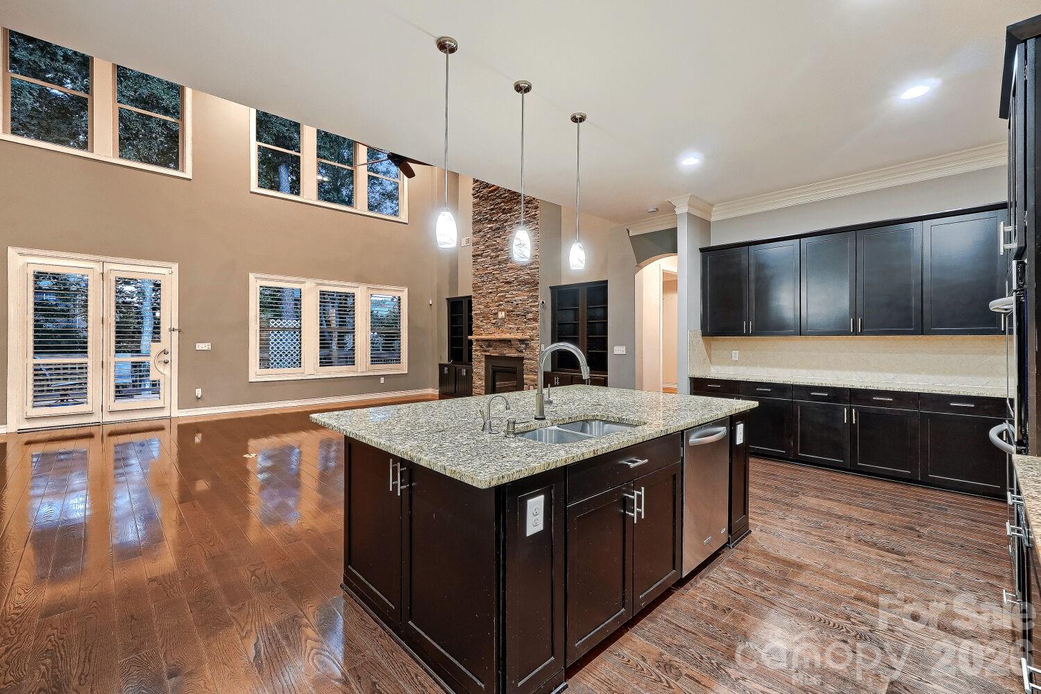 8701 Whitehawk Hill Road Property Photo 12