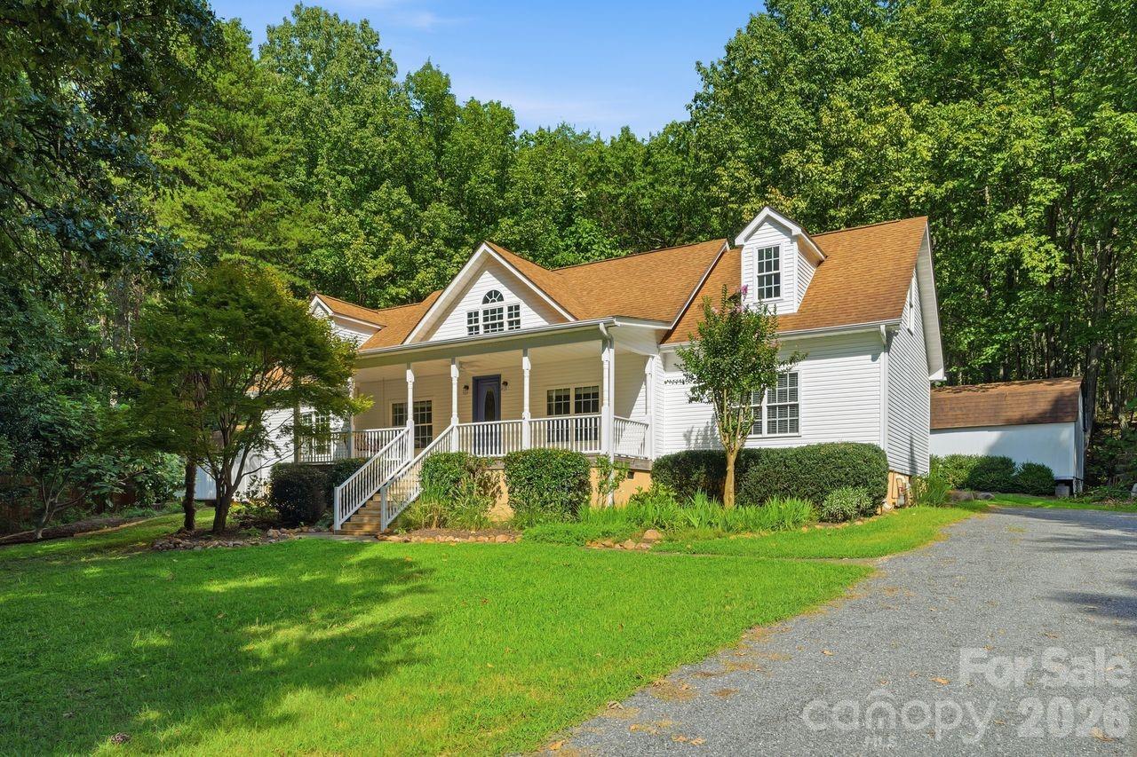 5480 Liberty Hill Road Property Photo 1