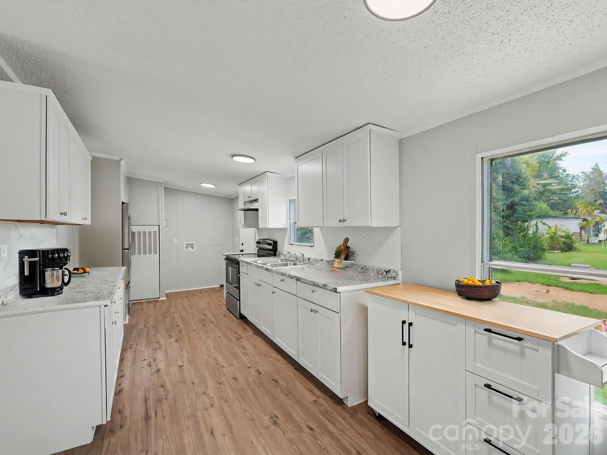 141 Patricia Street Property Photo 2