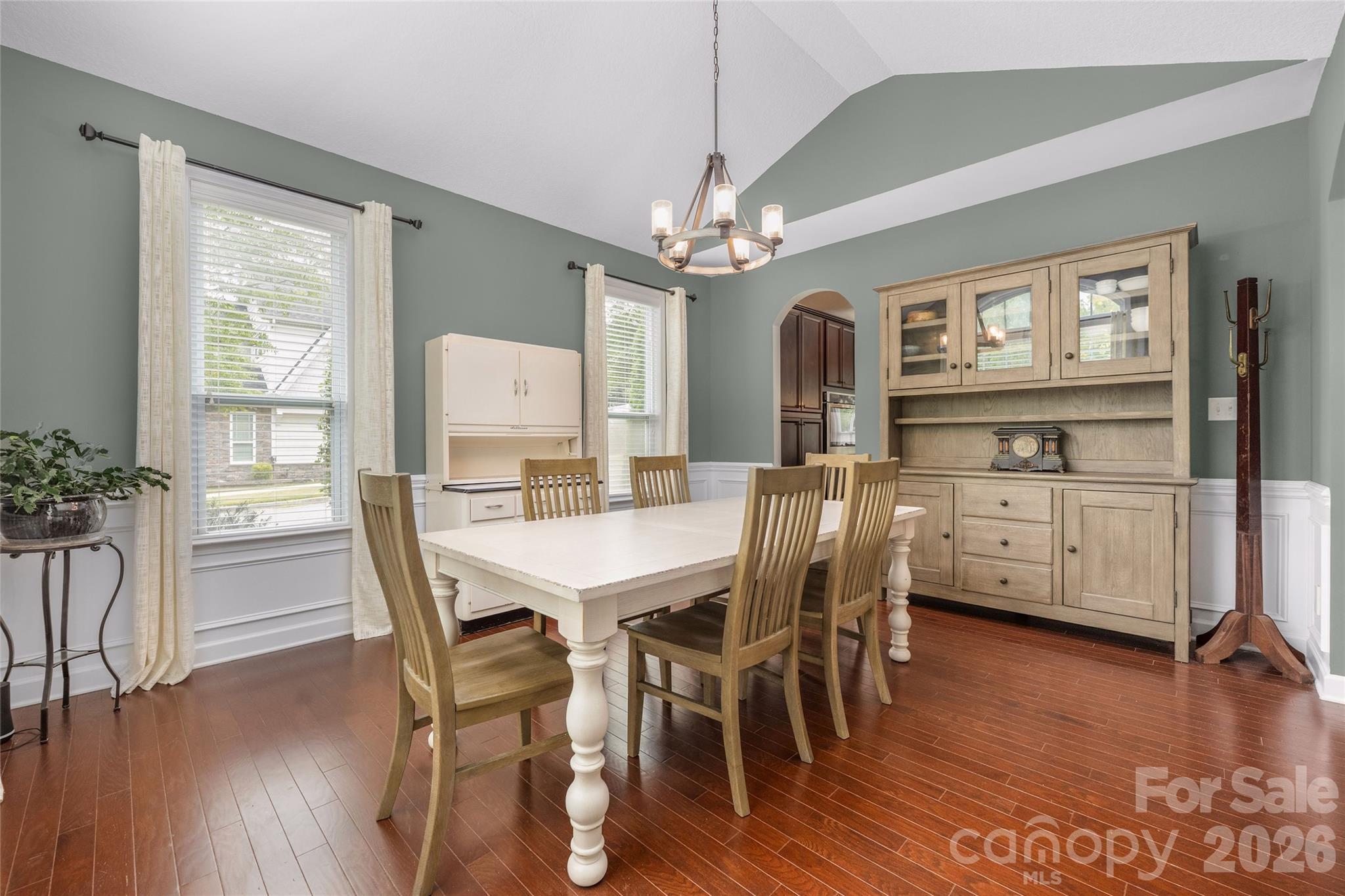 10328 Drake Hill Drive Property Photo 7