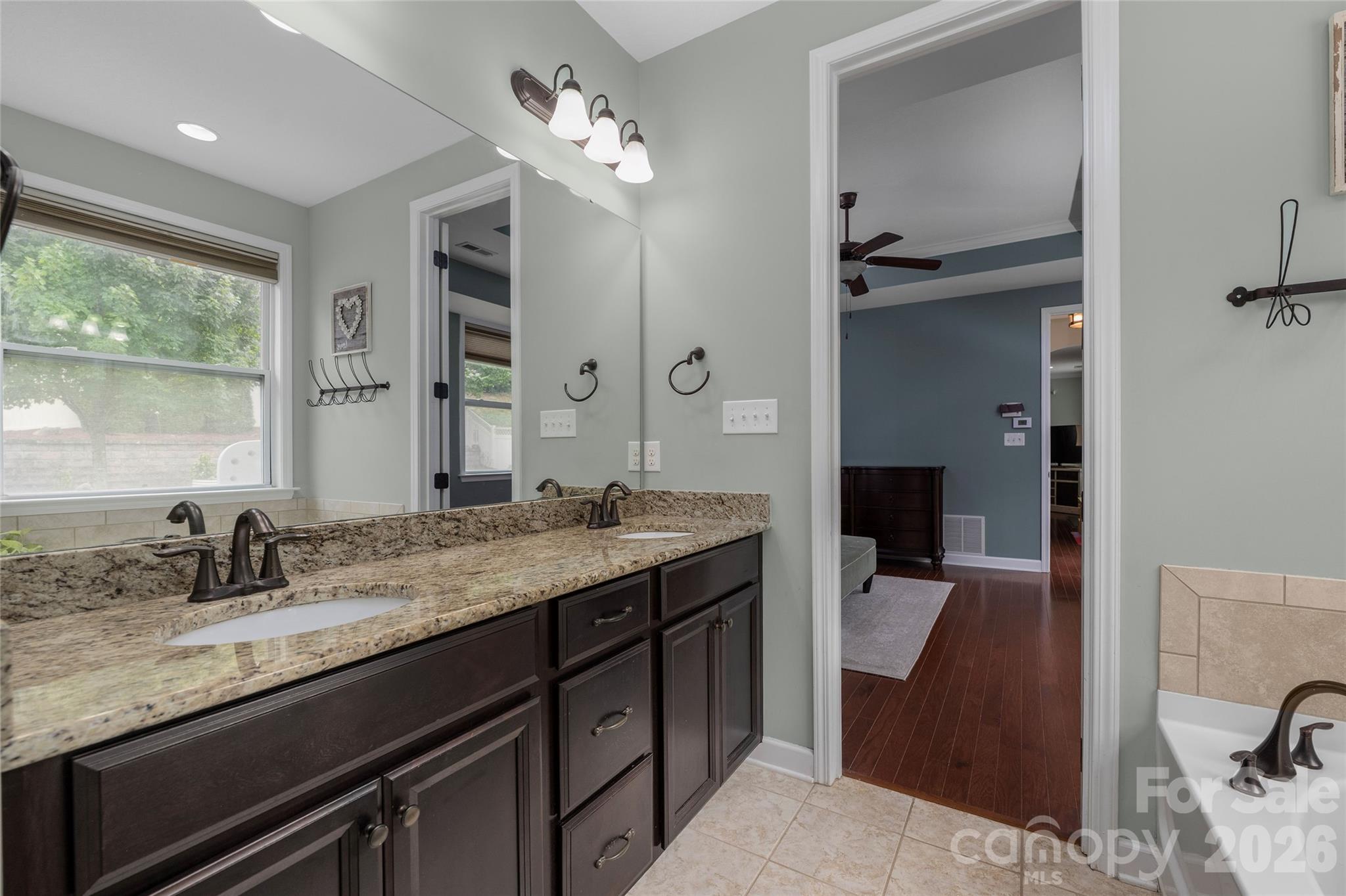 10328 Drake Hill Drive Property Photo 22