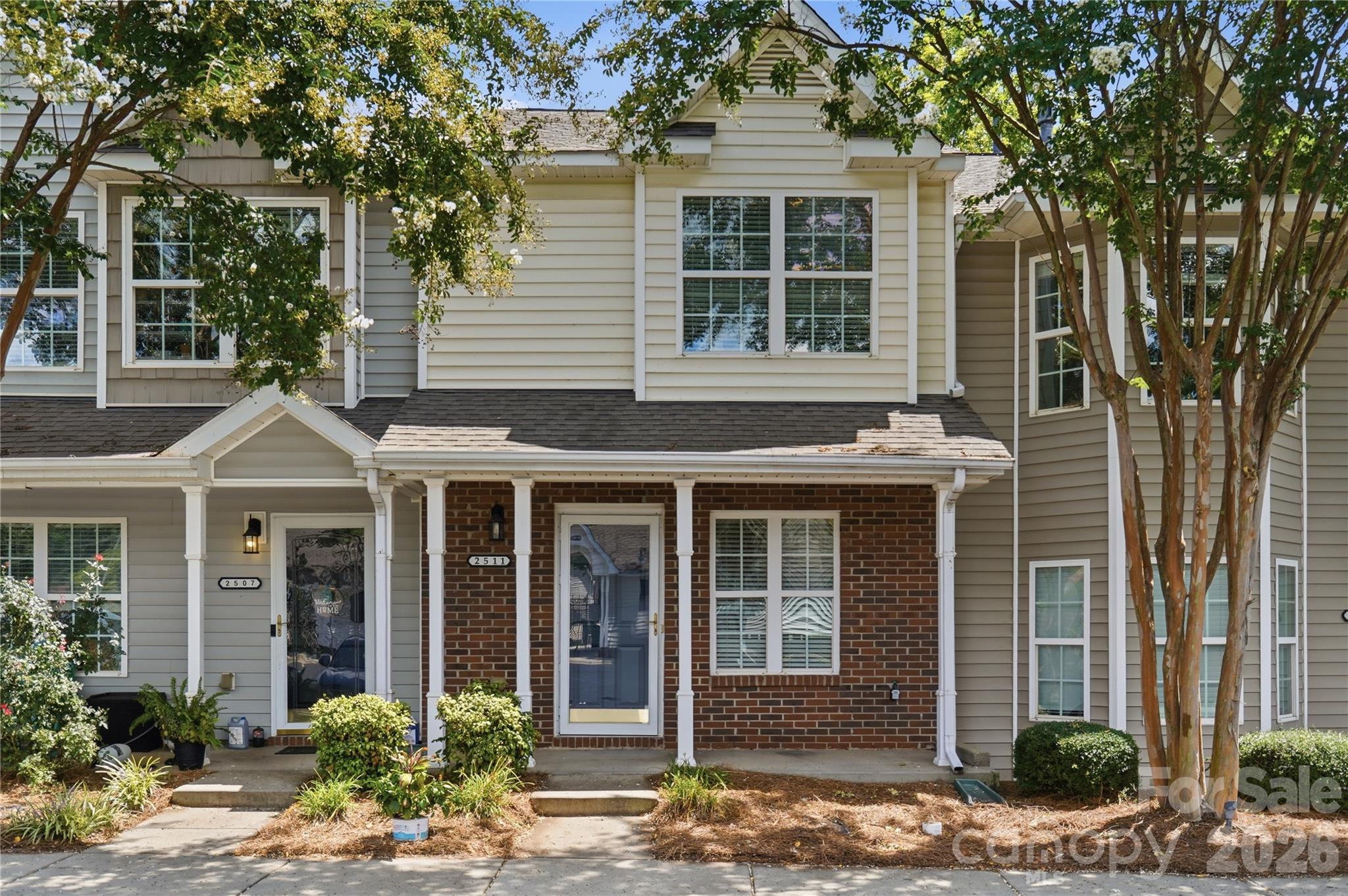 2511 Brackley Place Property Photo 3