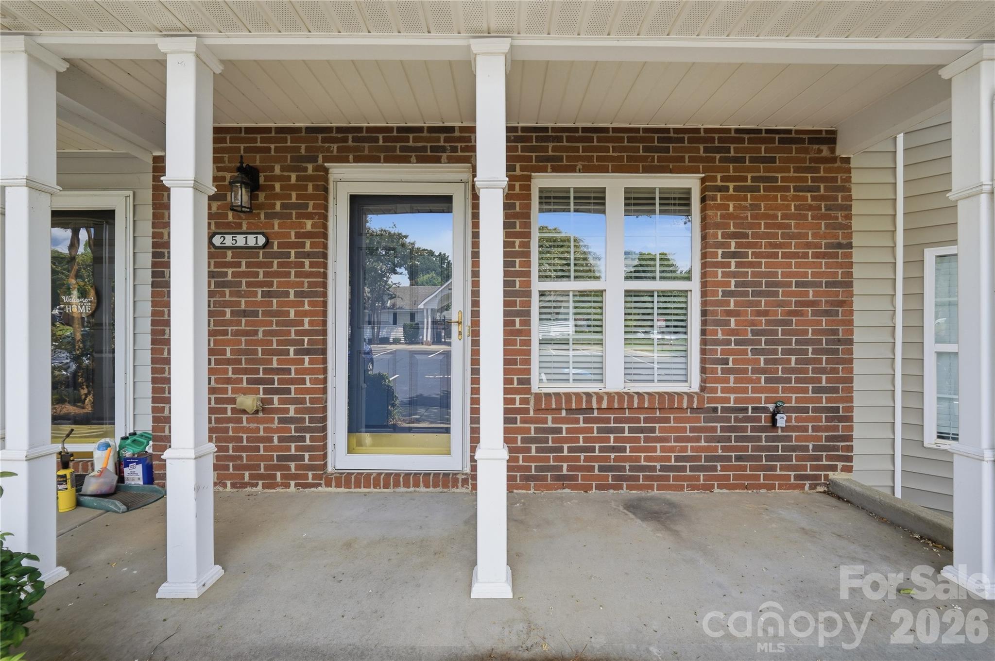 2511 Brackley Place Property Photo 6