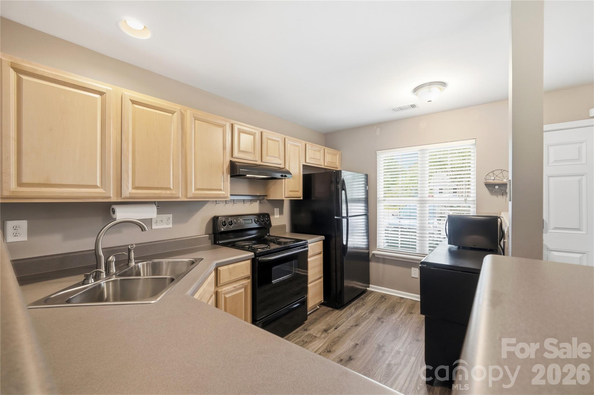 2511 Brackley Place Property Photo 9