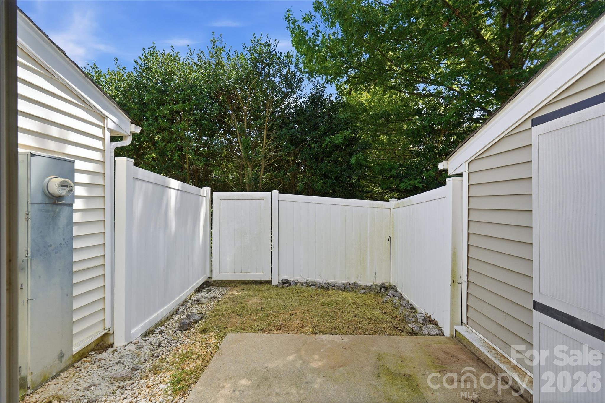 2511 Brackley Place Property Photo 35