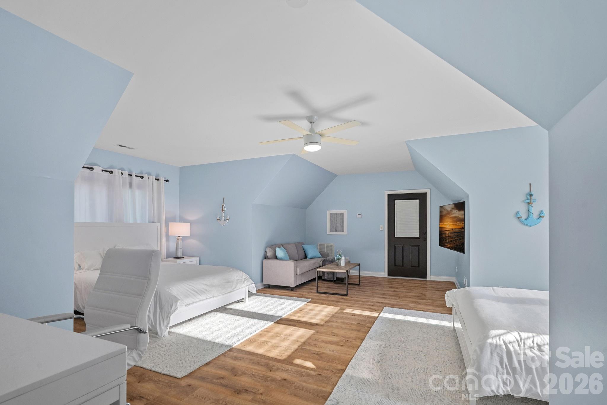 160 Malibu Road Property Photo 33