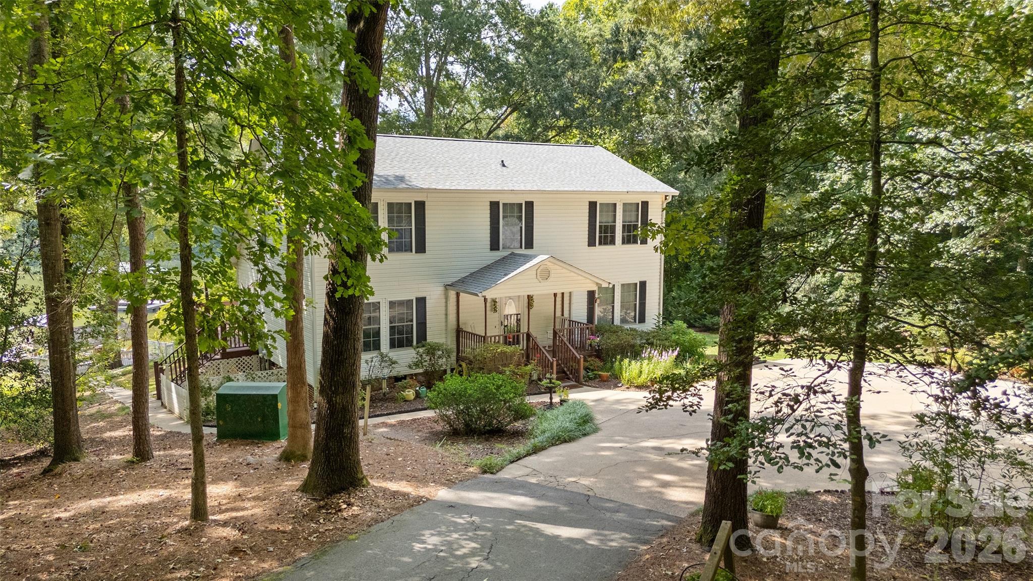 8137 Rowe Street Property Photo 2