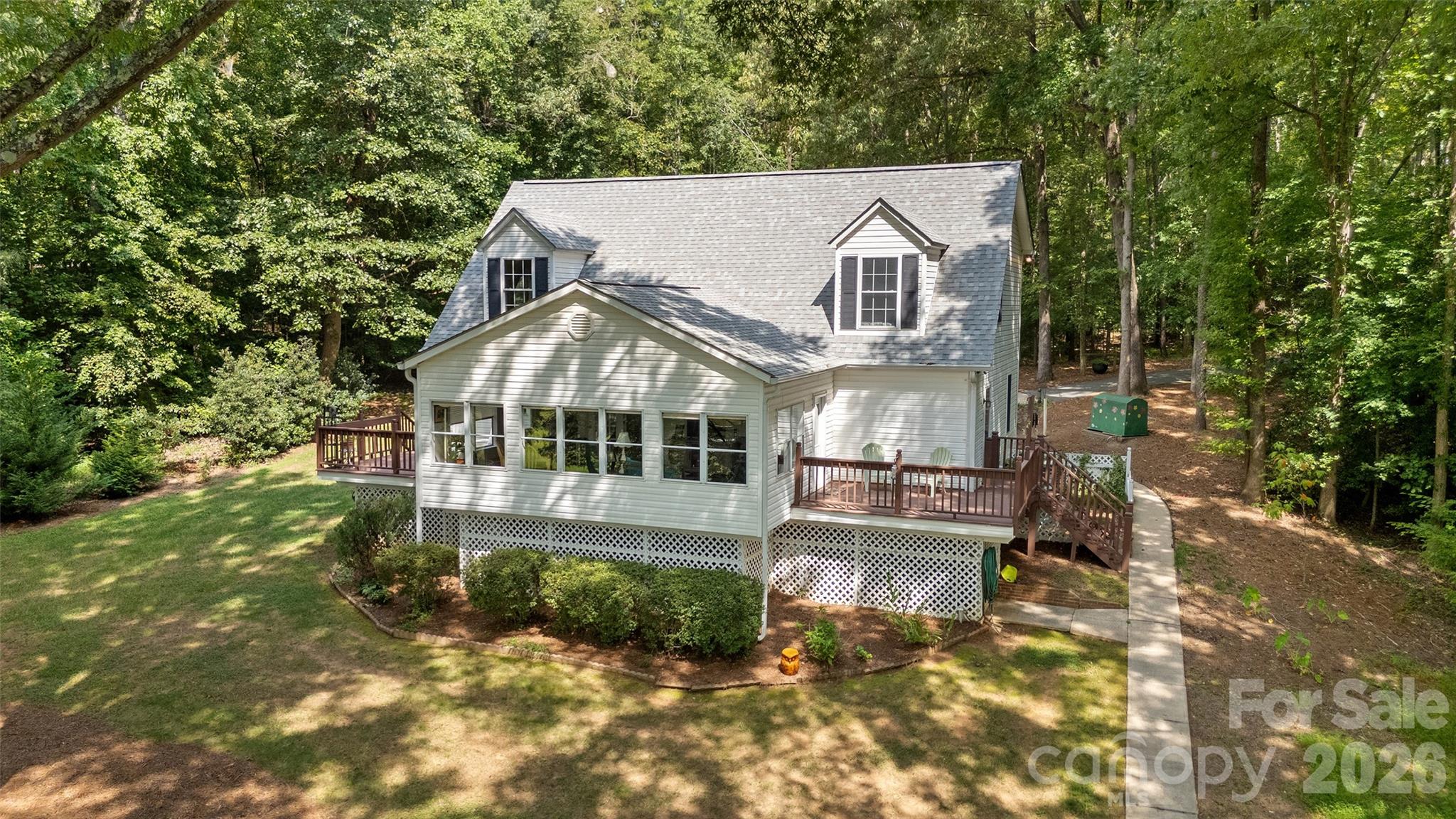 8137 Rowe Street Property Photo 16