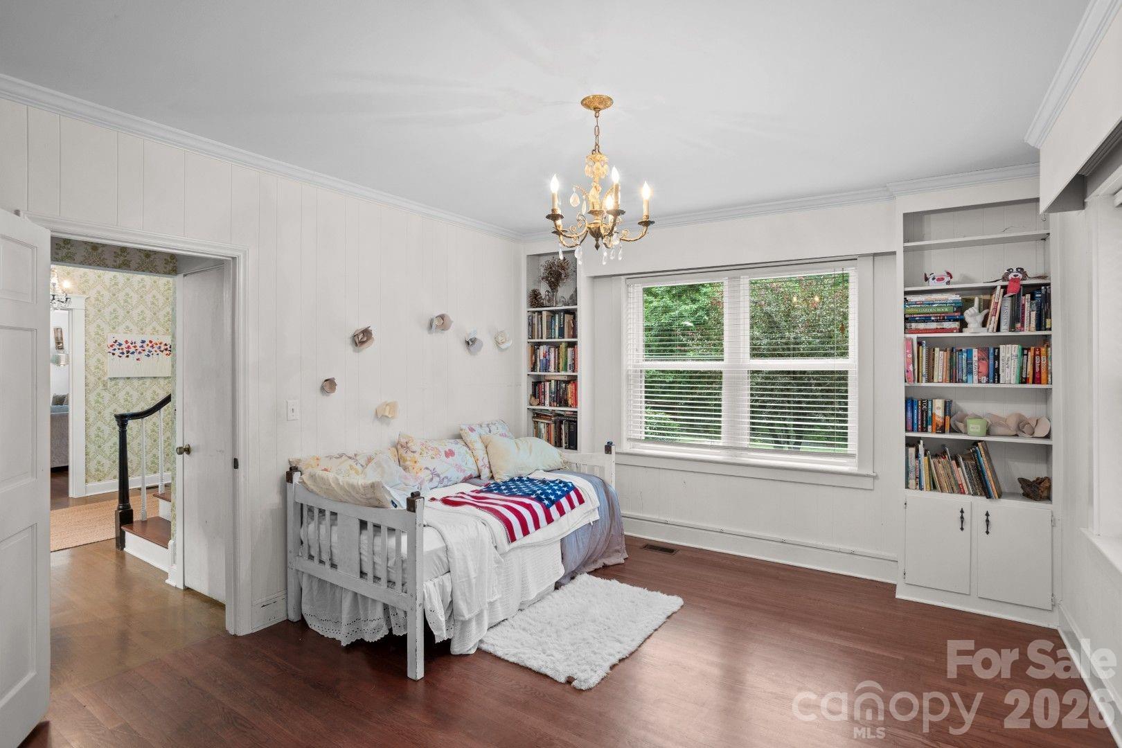 301 Carolina Avenue Property Photo 11