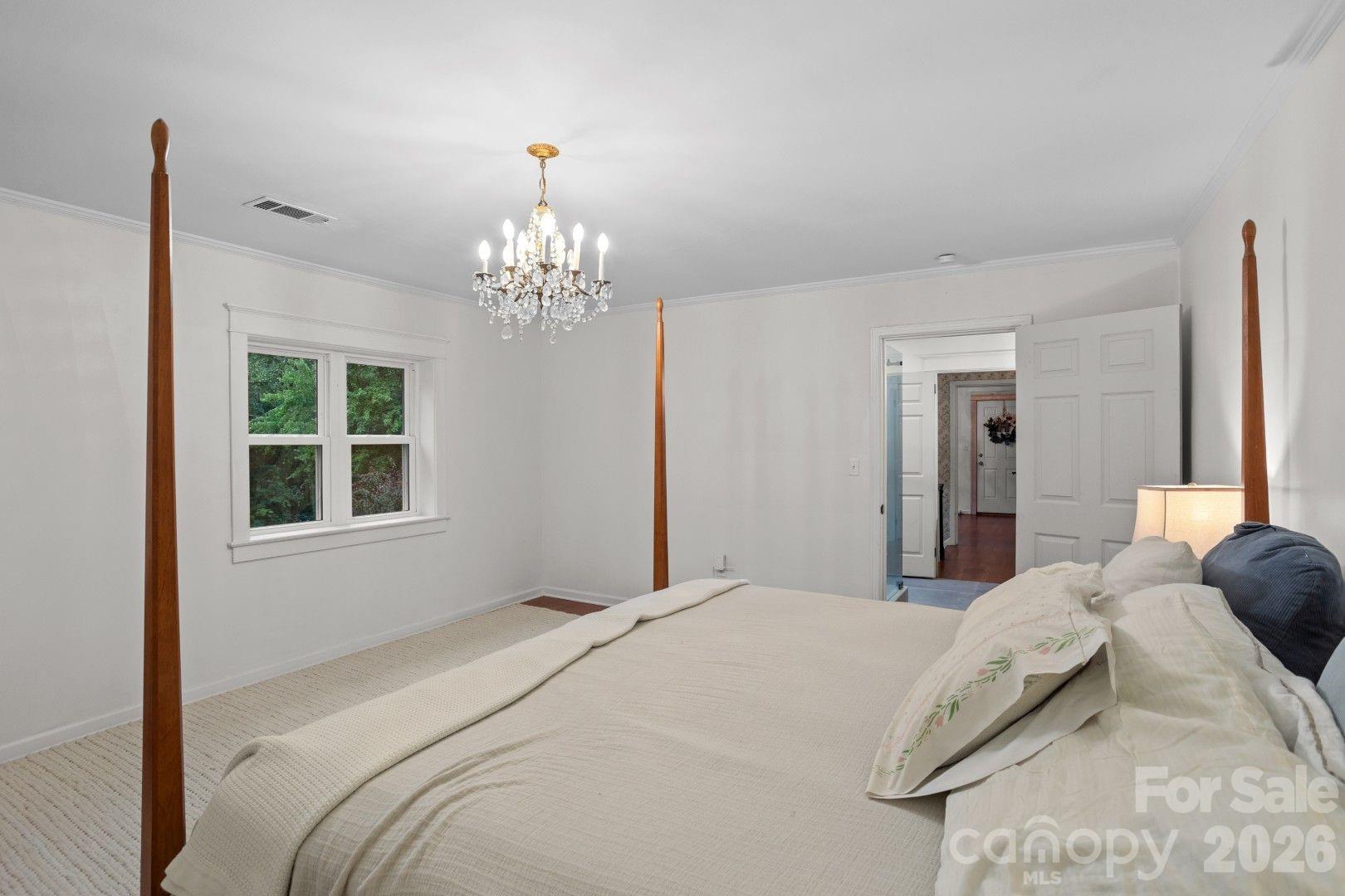 301 Carolina Avenue Property Photo 17