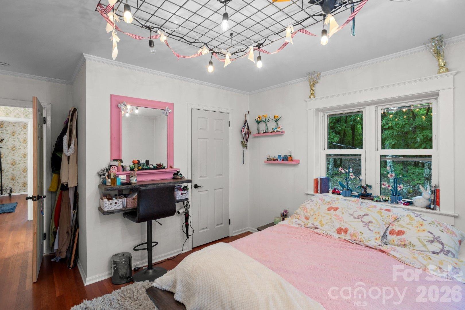 301 Carolina Avenue Property Photo 22