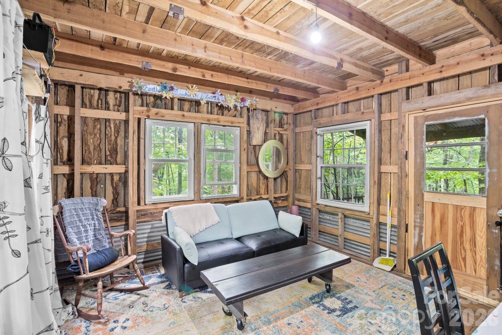 301 Carolina Avenue Property Photo 35