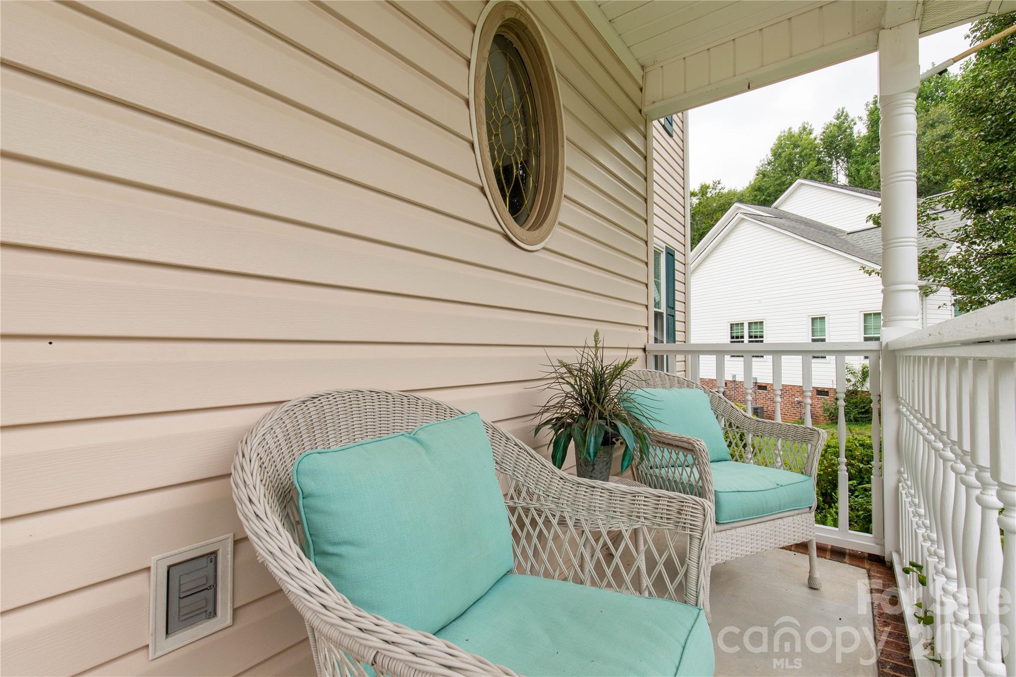 901 Clover Park Drive Property Photo 11