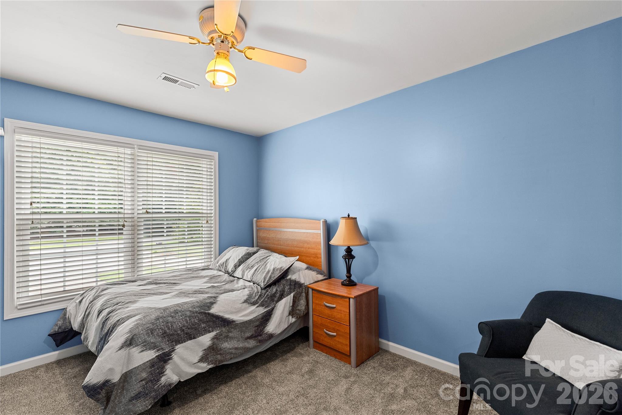 901 Clover Park Drive Property Photo 29