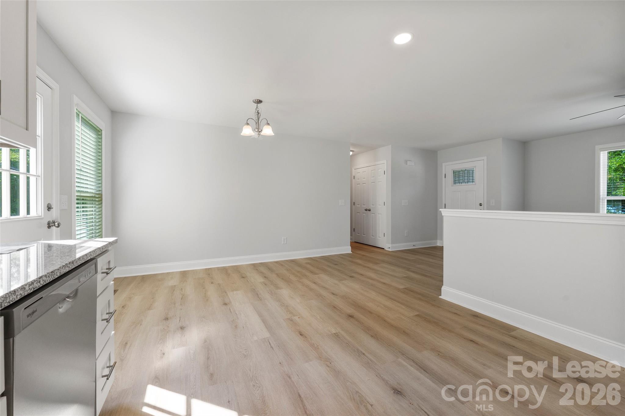 702 Park Avenue Property Photo 11