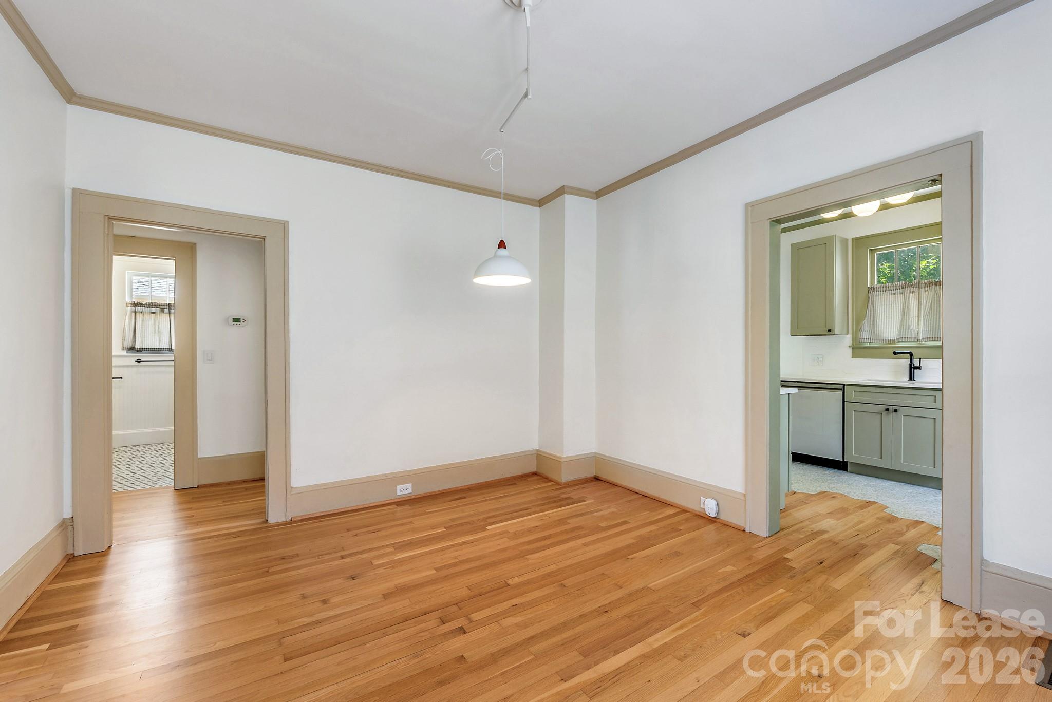 1619 S Mint Street Property Photo 9