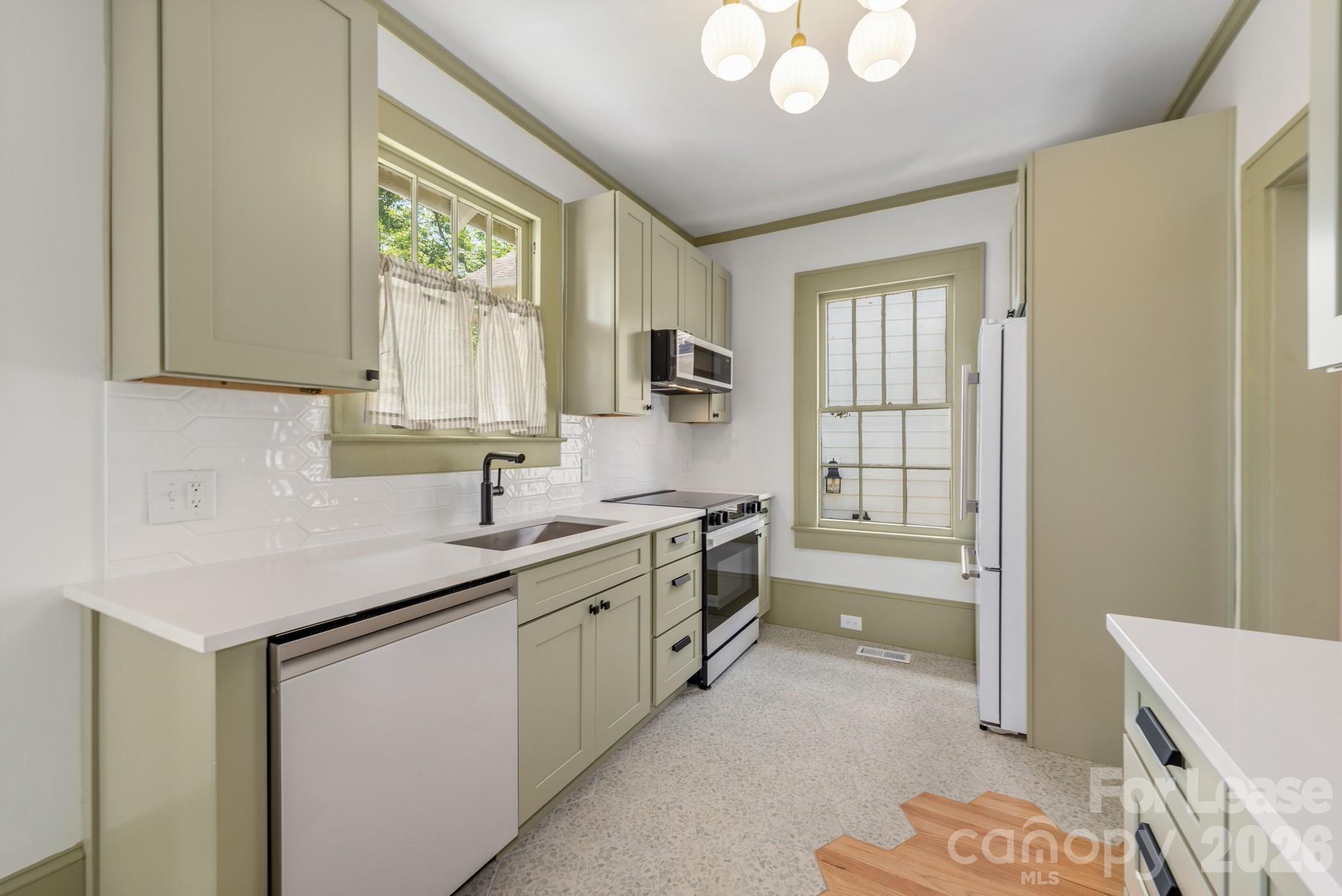 1619 S Mint Street Property Photo 13