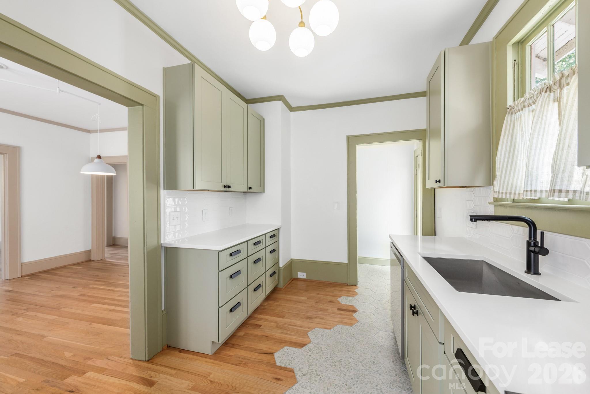 1619 S Mint Street Property Photo 15