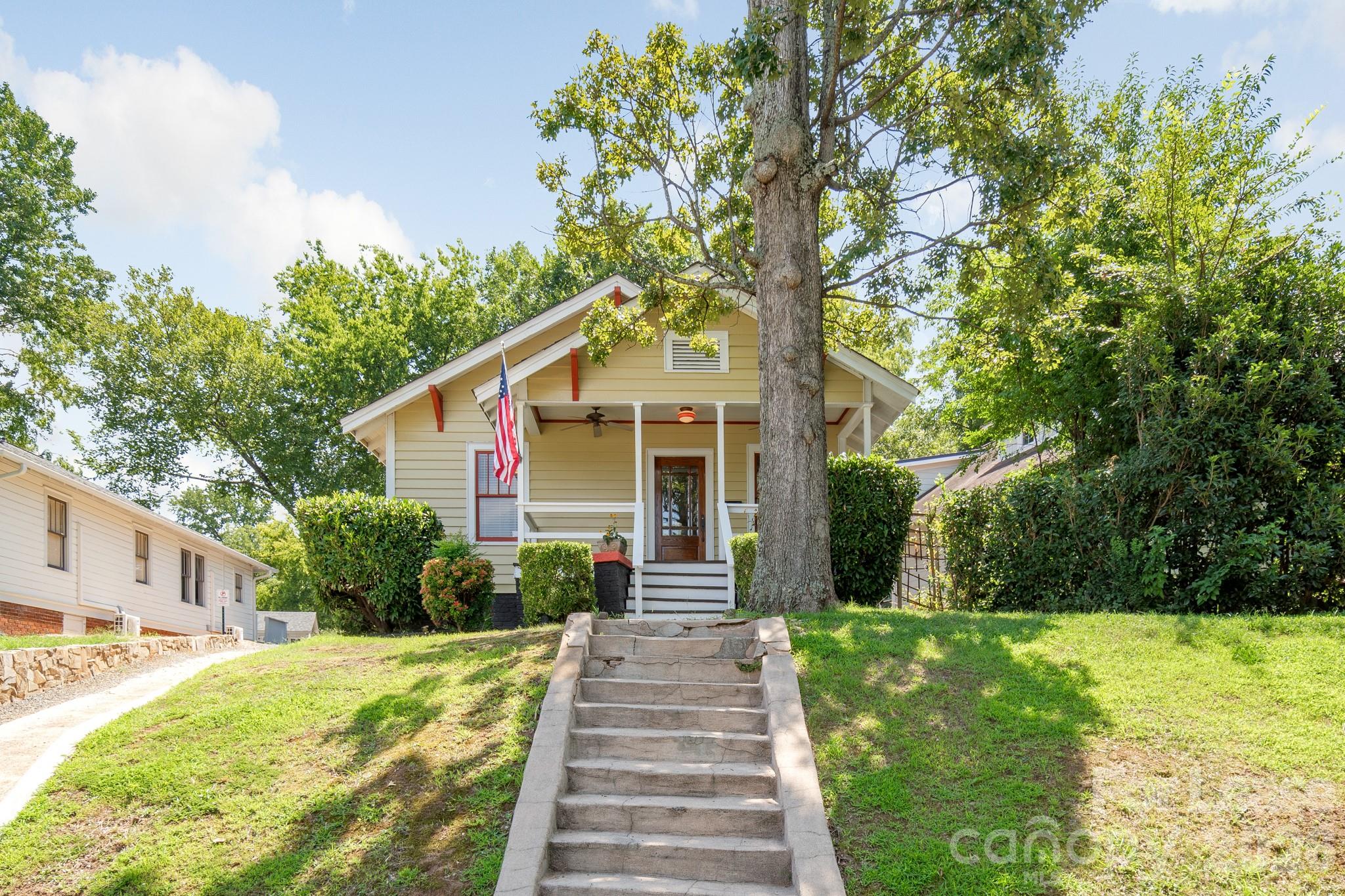 1619 S Mint Street Property Photo 33
