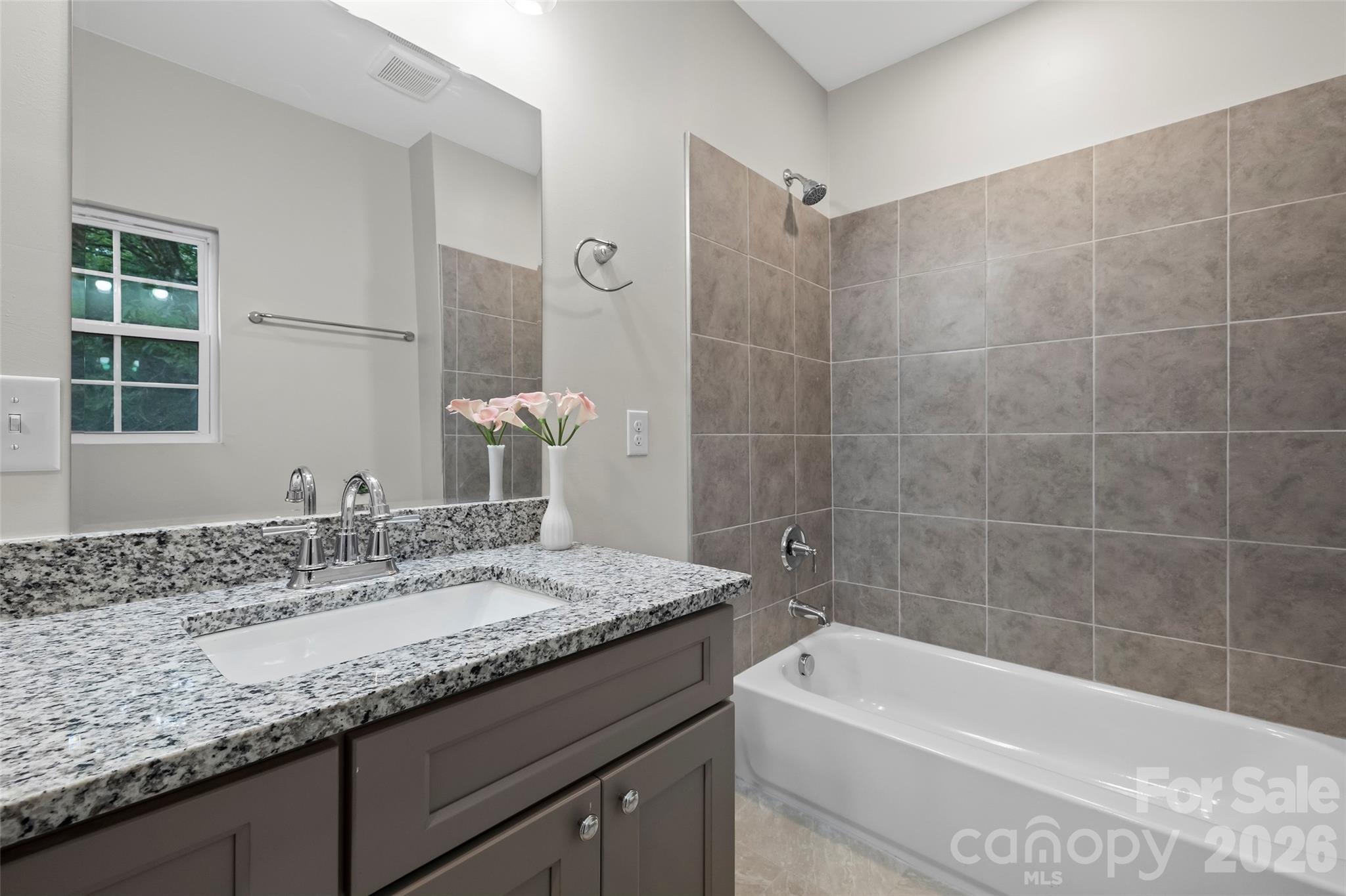605 Kings Mountain Street Property Photo 14