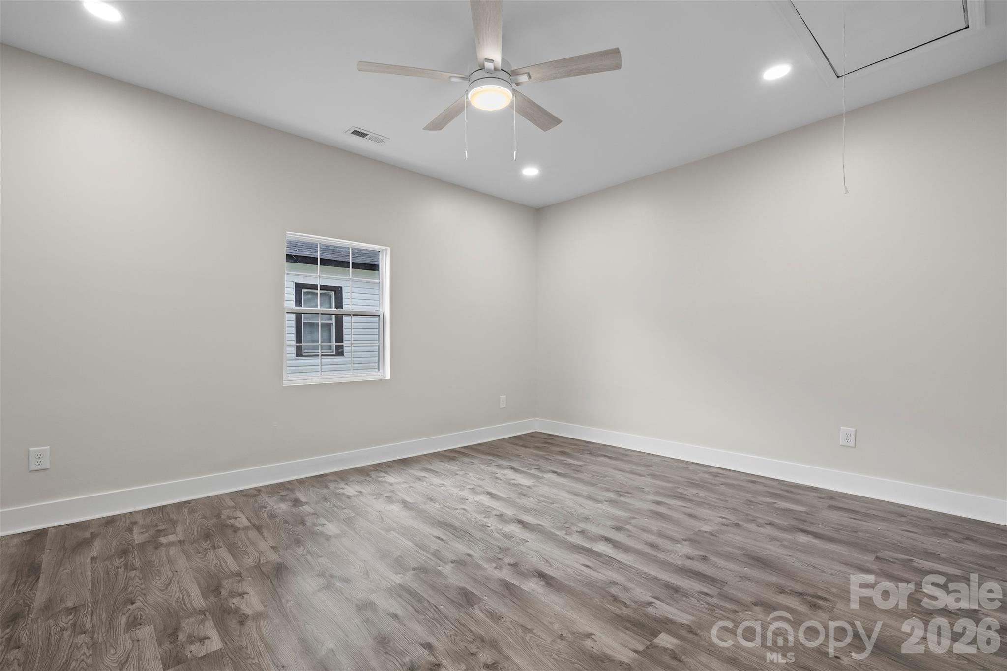 605 Kings Mountain Street Property Photo 15