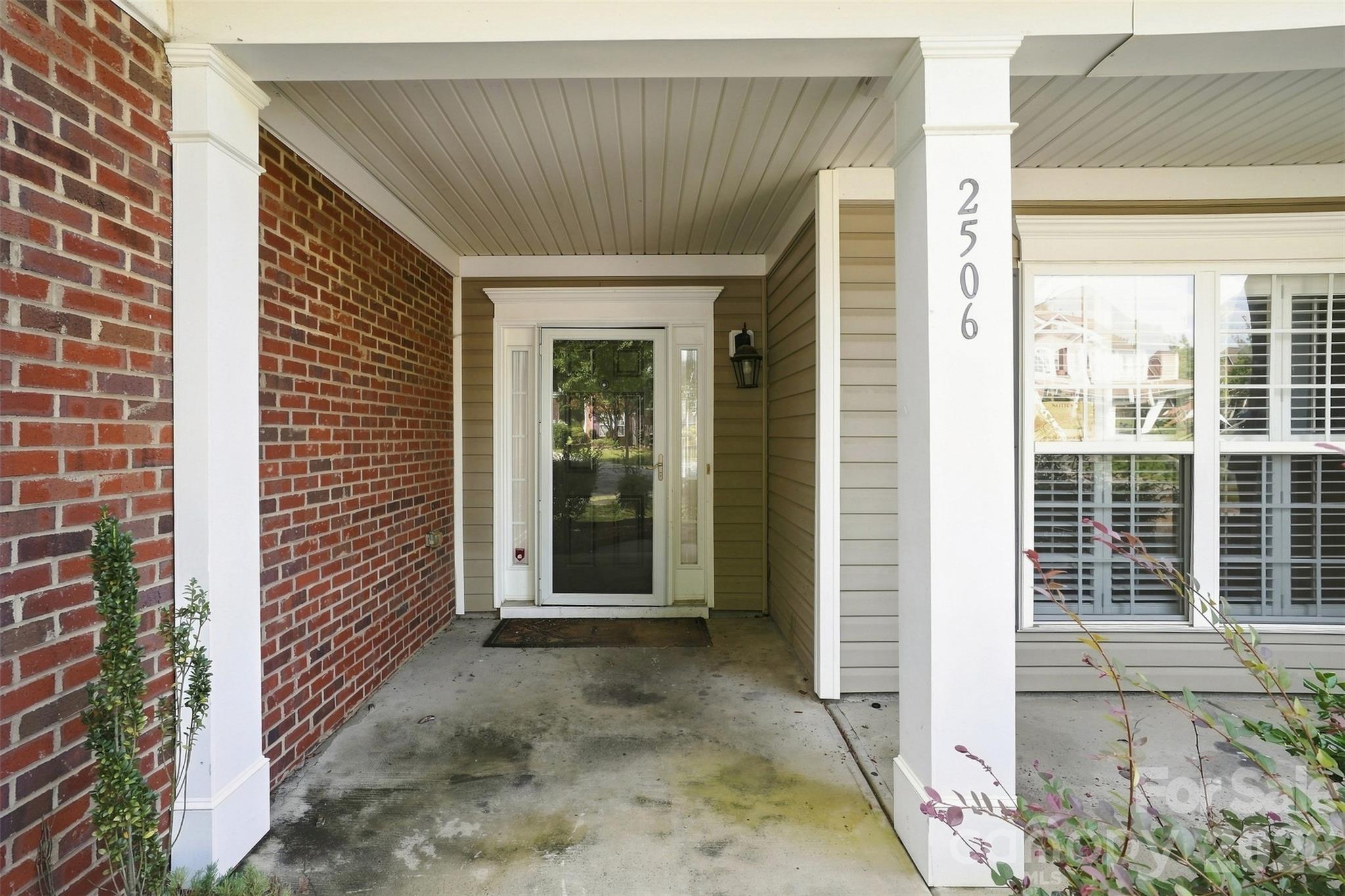 2506 Greenspire Court Property Photo 11